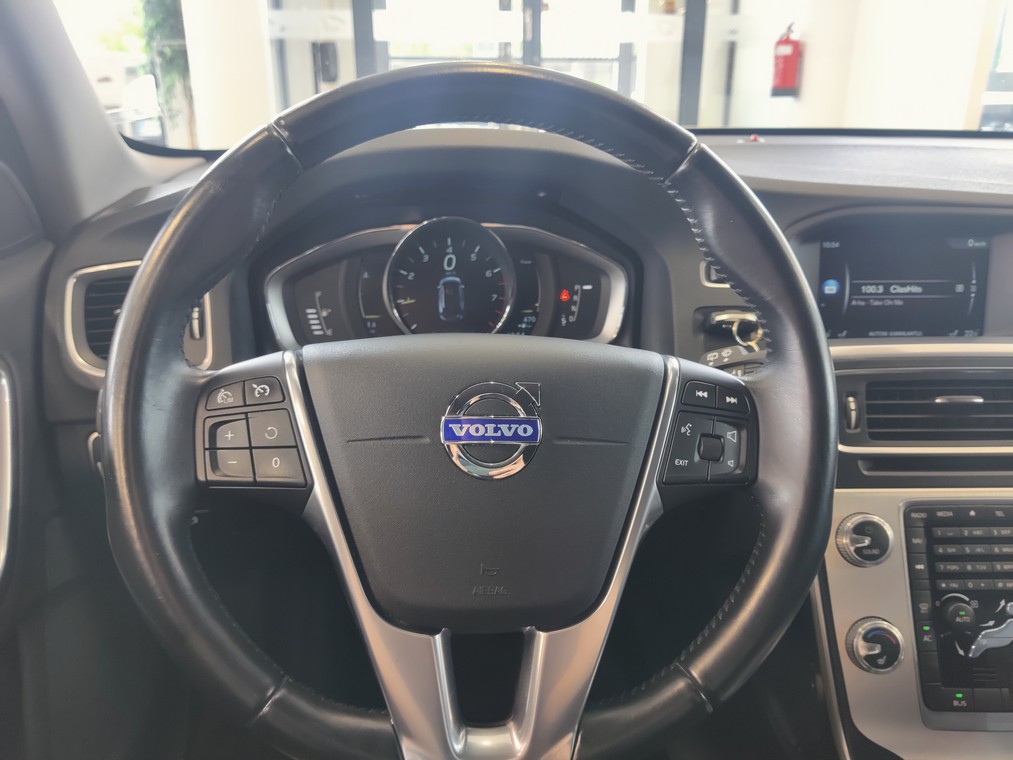 Volvo V60 T3 OCEAN RACE BUSINESS AUT