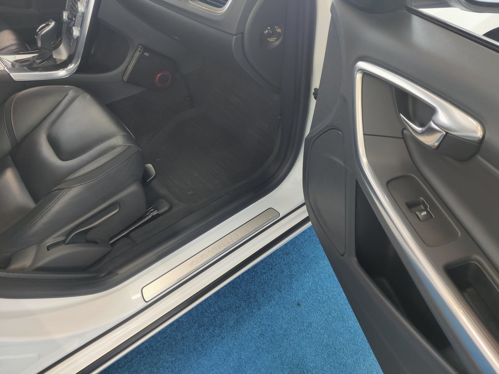 Volvo V60 T3 OCEAN RACE BUSINESS AUT