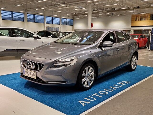 volvo V40 D2 BUSINESS EDITION 90 AUT