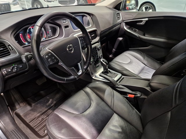 Volvo V40 D2 BUSINESS EDITION 90 AUT