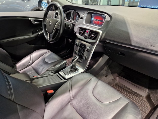 Volvo V40 D2 BUSINESS EDITION 90 AUT