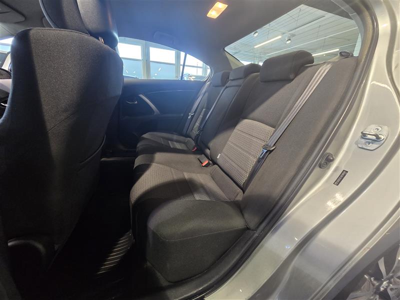 Toyota AVENSIS 1,8 VALVEMATIC ACTIVE 4OV MULTIDRIVE S