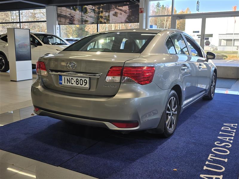 Toyota AVENSIS 1,8 VALVEMATIC ACTIVE 4OV MULTIDRIVE S