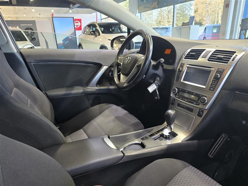 Toyota AVENSIS 1,8 VALVEMATIC ACTIVE 4OV MULTIDRIVE S