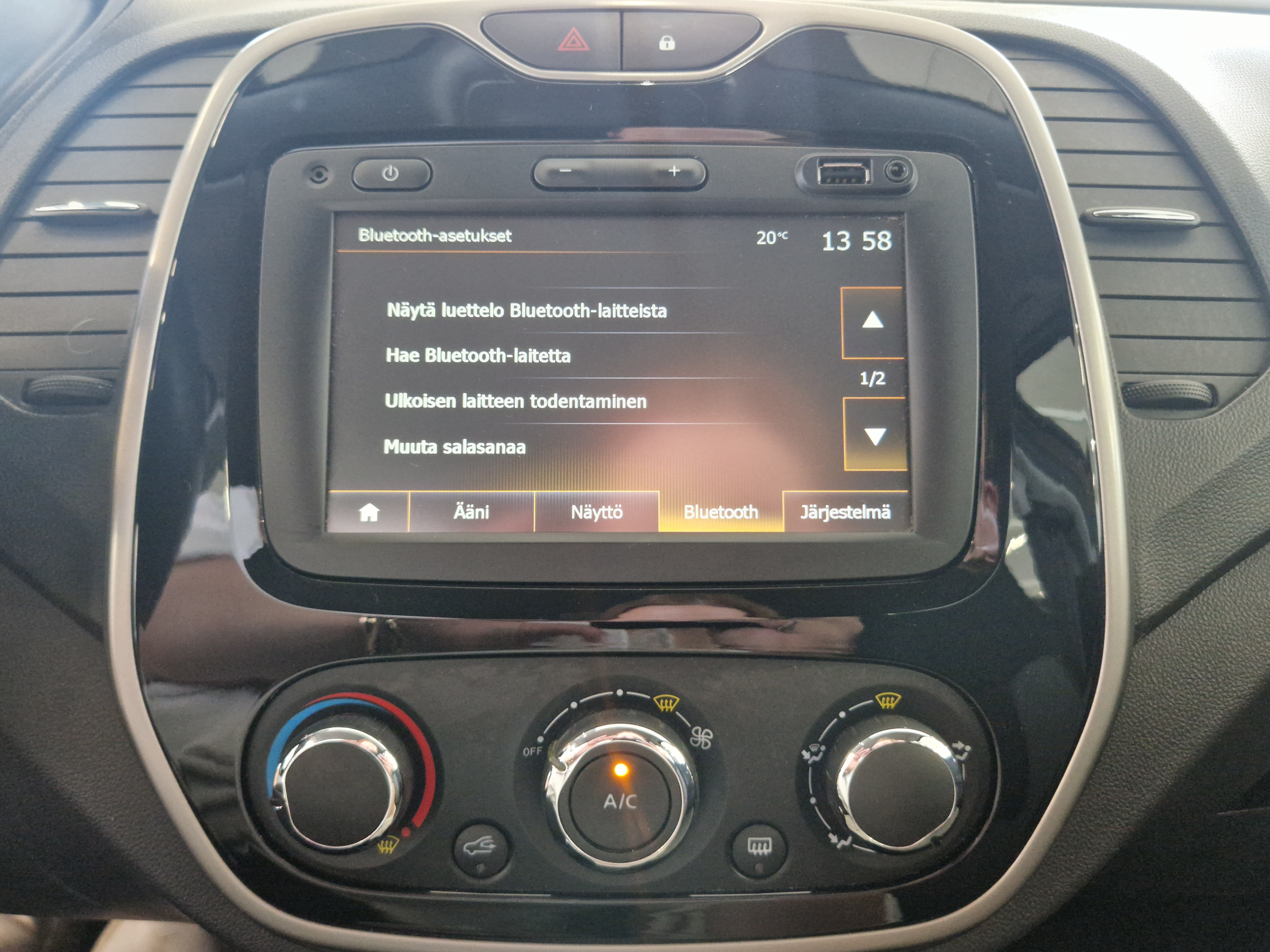 Renault CAPTUR ENERGY TCE 90 NAVI STYLE