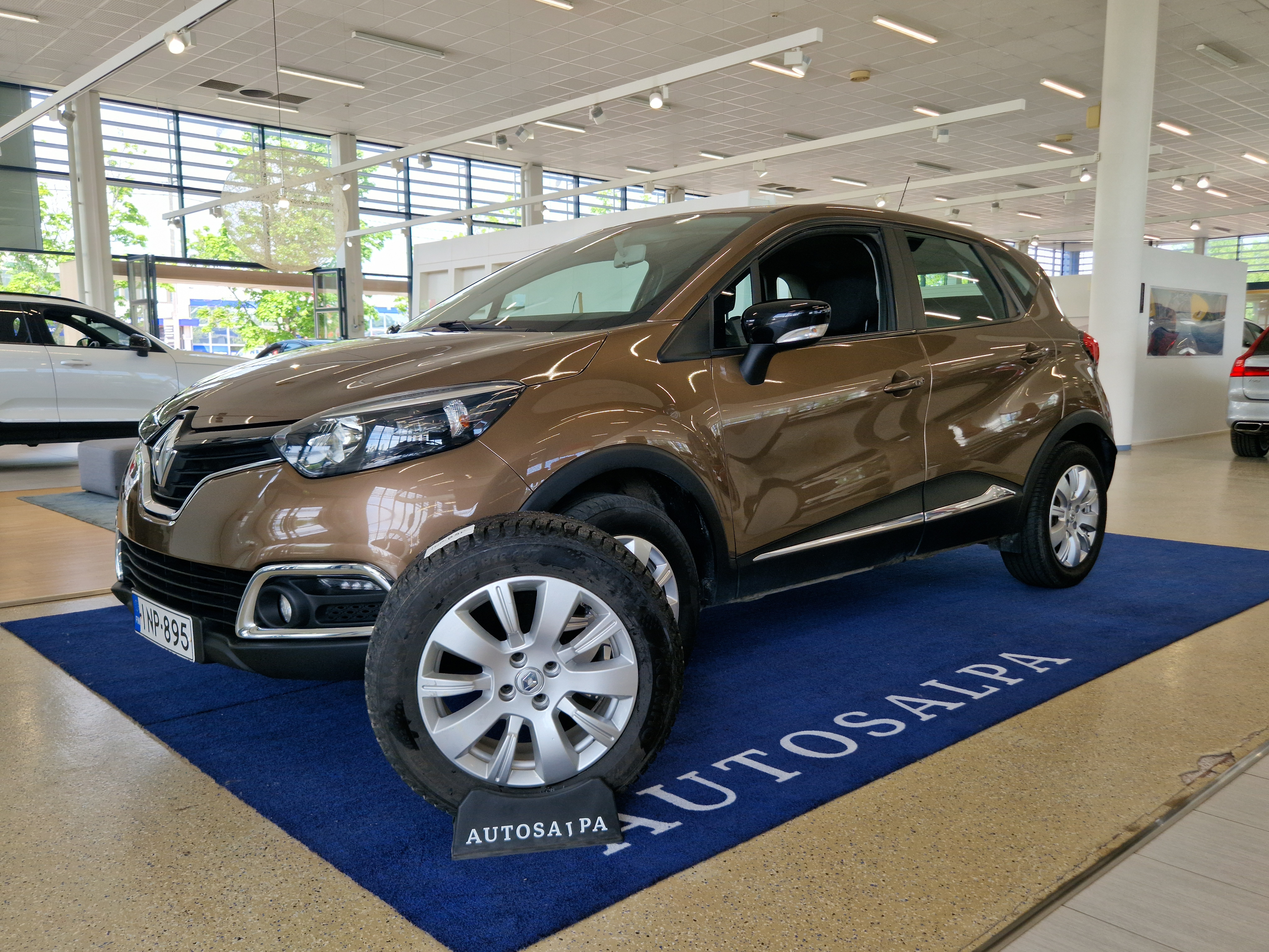 Renault Captur Energy TCe 90 Navi Style 2017, kuva 2/15