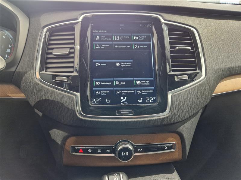 Volvo XC90 D5 AWD INSCRIPTION AUT.TAKUU 12KK/20TKM.