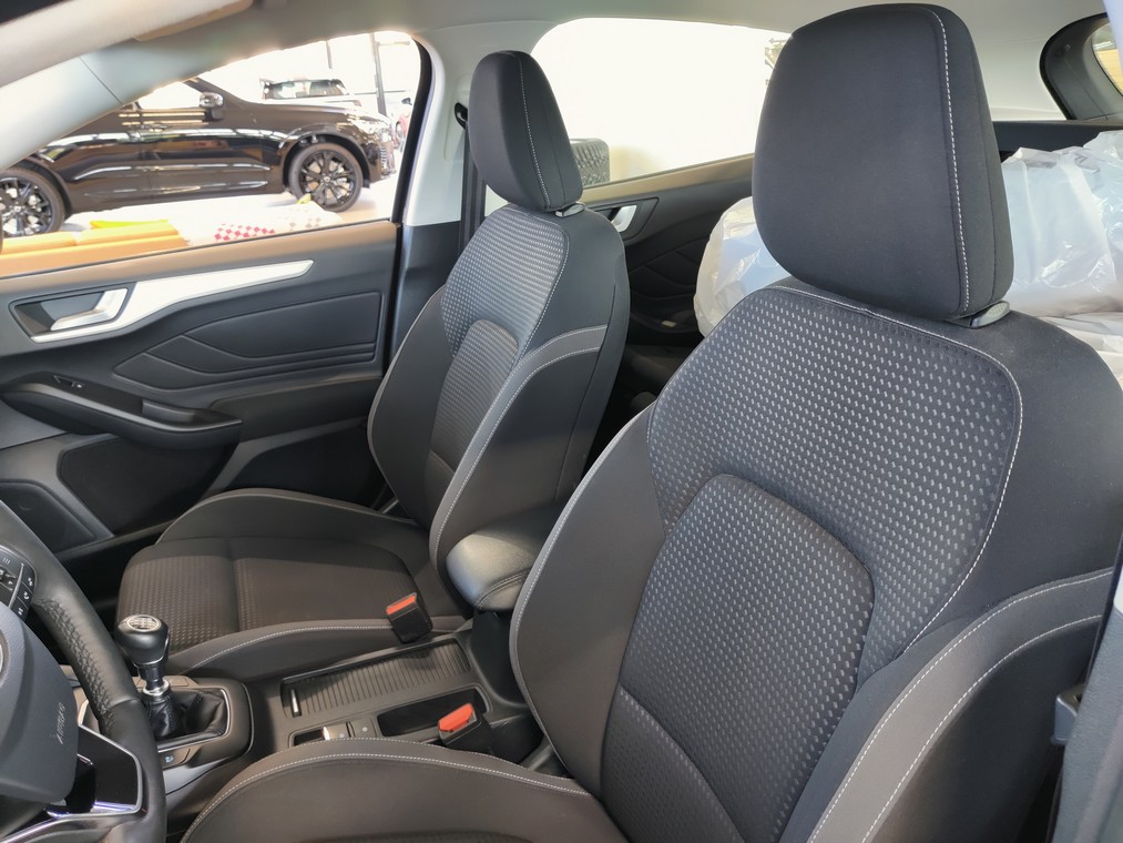 Ford FOCUS 1,0 ECOBOOST 125 HV START/STOP M6 TREND 5-OVINEN