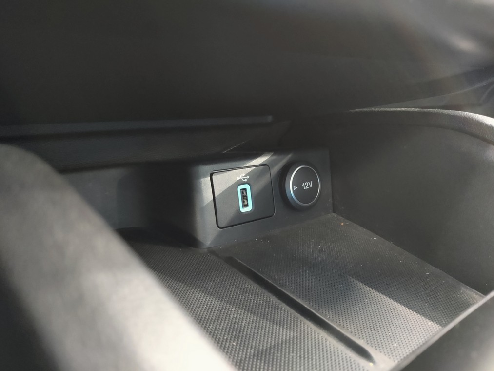 Ford FOCUS 1,0 ECOBOOST 125 HV START/STOP M6 TREND 5-OVINEN