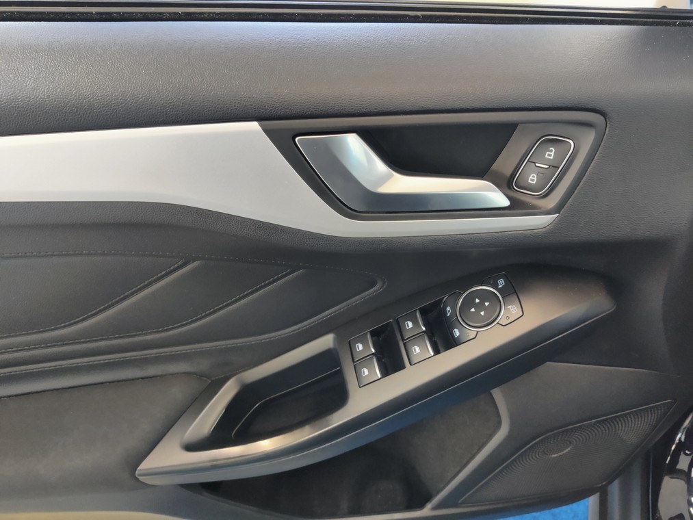 Ford FOCUS 1,0 ECOBOOST 125 HV START/STOP M6 TREND 5-OVINEN