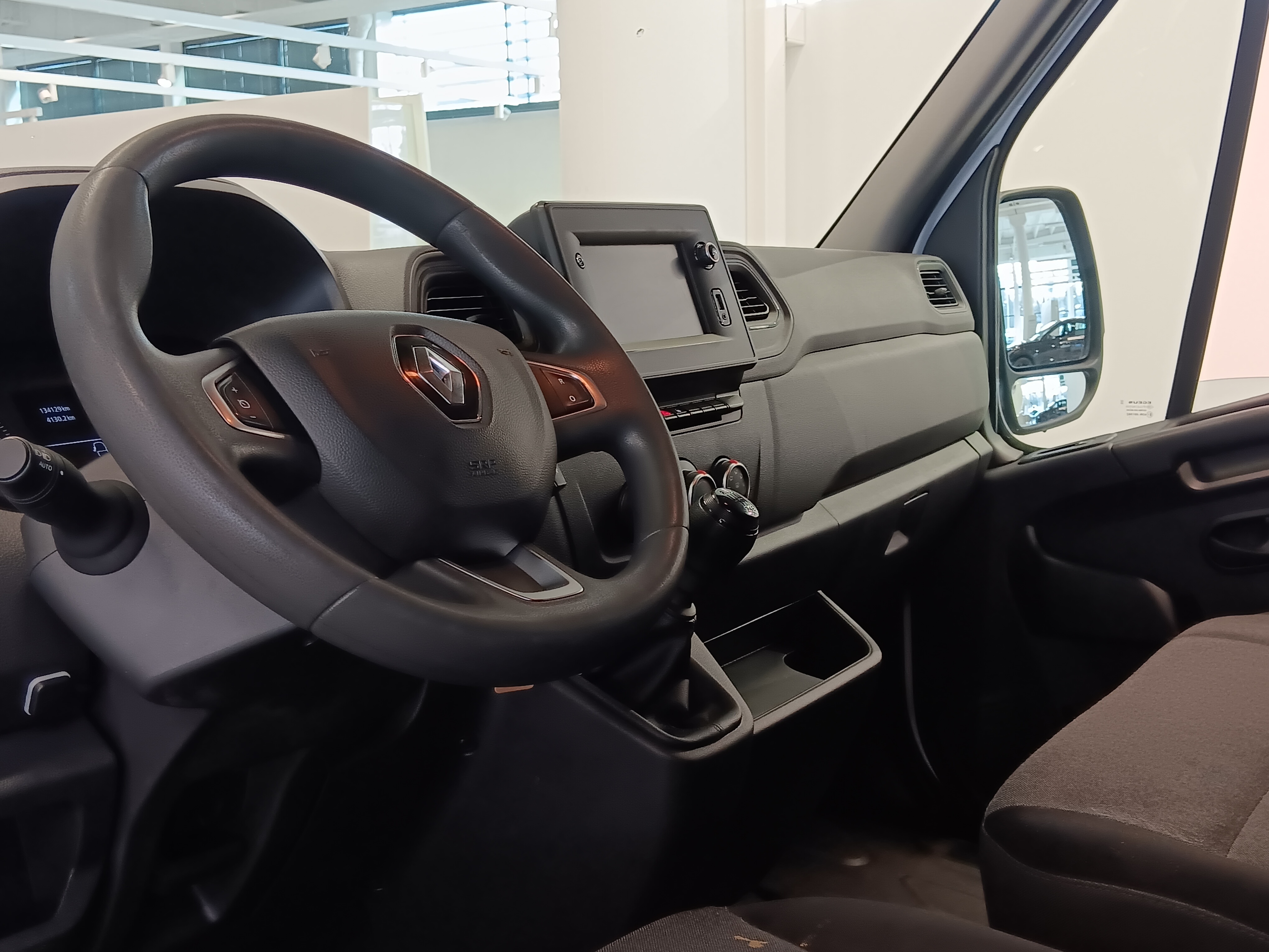 Renault MASTER DCI 150 L3H2 13M3 NAVI EDITION