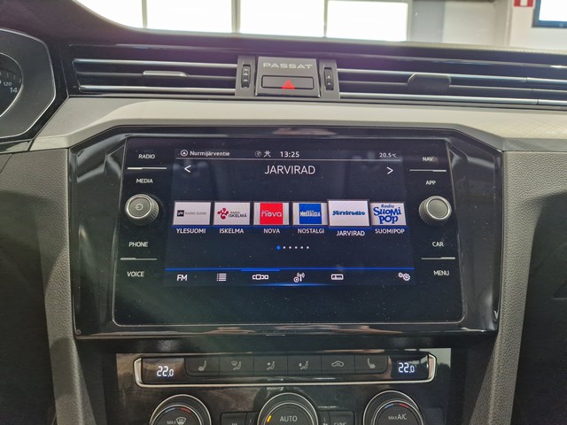 Volkswagen PASSAT VARIANT STYLE 2,0 TDI EVO SCR 110 KW DSG-AUTOMAATT