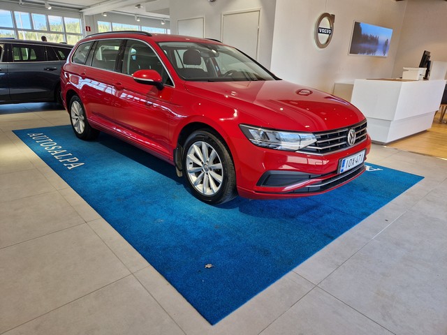 Volkswagen PASSAT VARIANT STYLE 2,0 TDI EVO SCR 110 KW DSG-AUTOMAATT