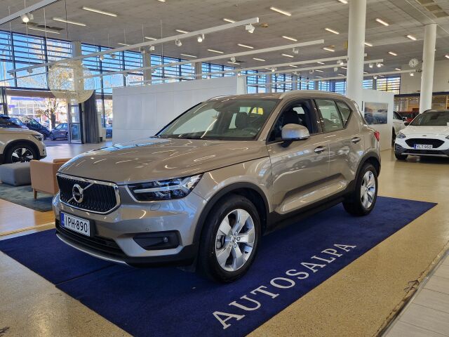 volvo XC40 T4 AWD MOMENTUM AUT TAKUU 24KK/40TKM