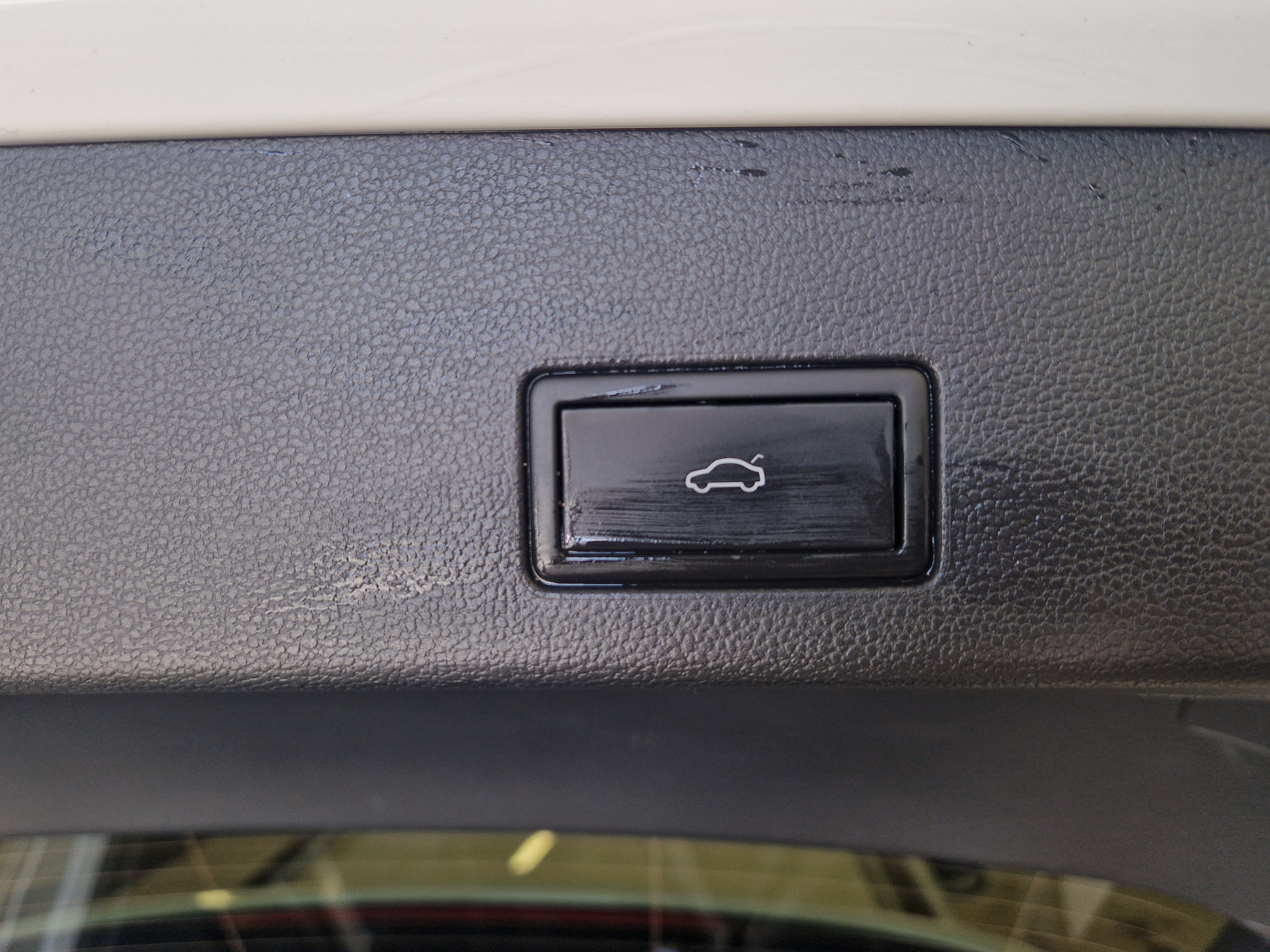 Volkswagen GOLF VARIANT R-LINE 2,0 TSI 140 KW 4MOTION DSG