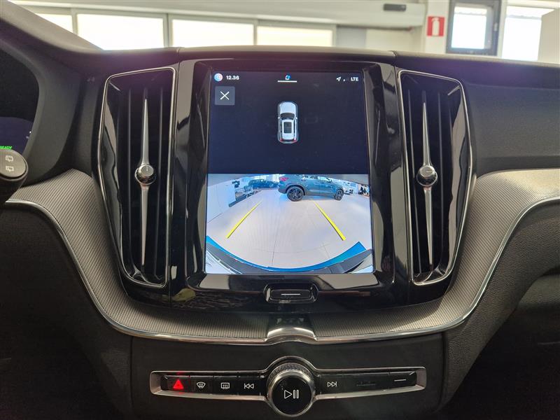 Volvo XC60 T8 AWD LONG RANGE PLUS DARK TAKUU 24KK/40TKM