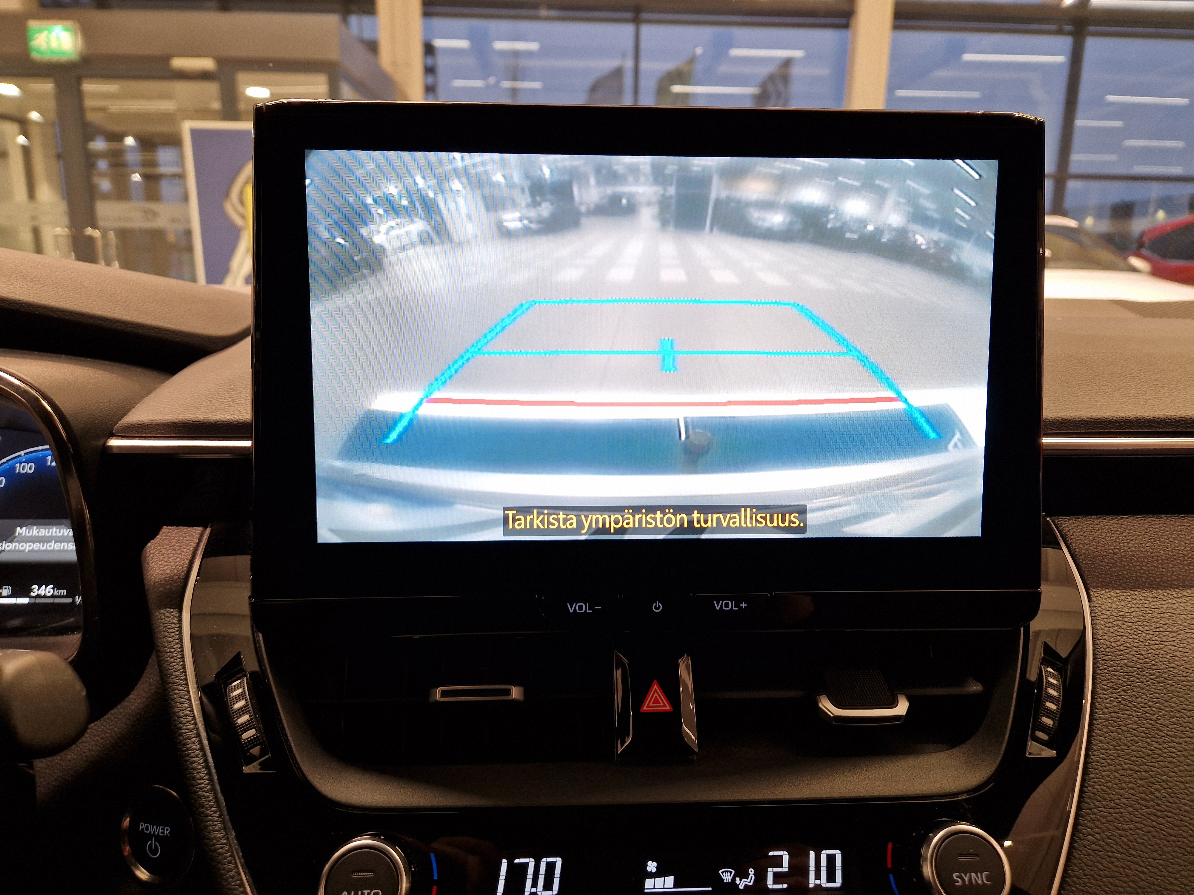 Toyota COROLLA TOURING SPORTS 1,8 HYBRID LAUNCH EDITION