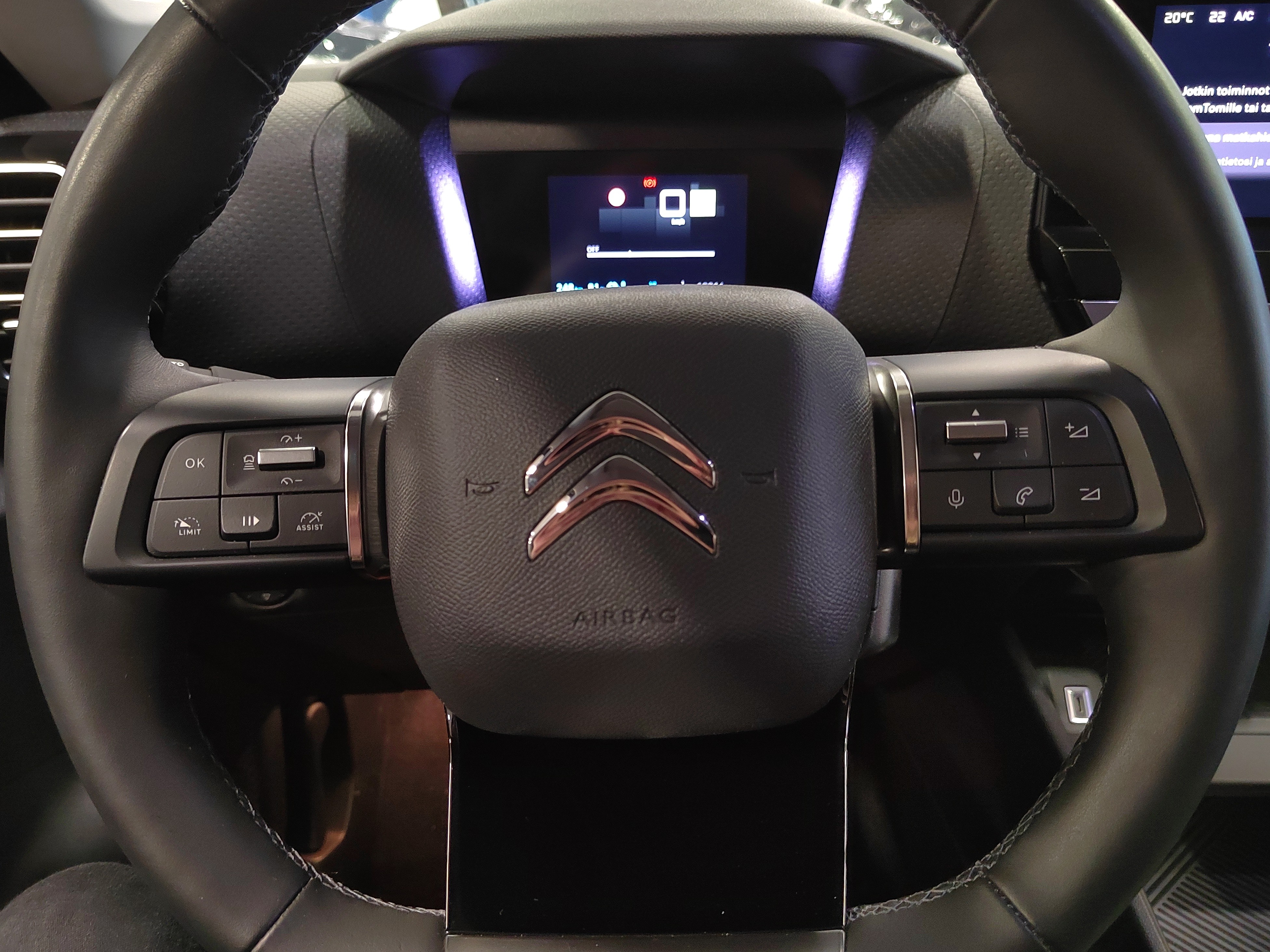 Citroen C4 FULL ELECTRIC 136 SHINE COMFORT SELECTION 50 KWH A