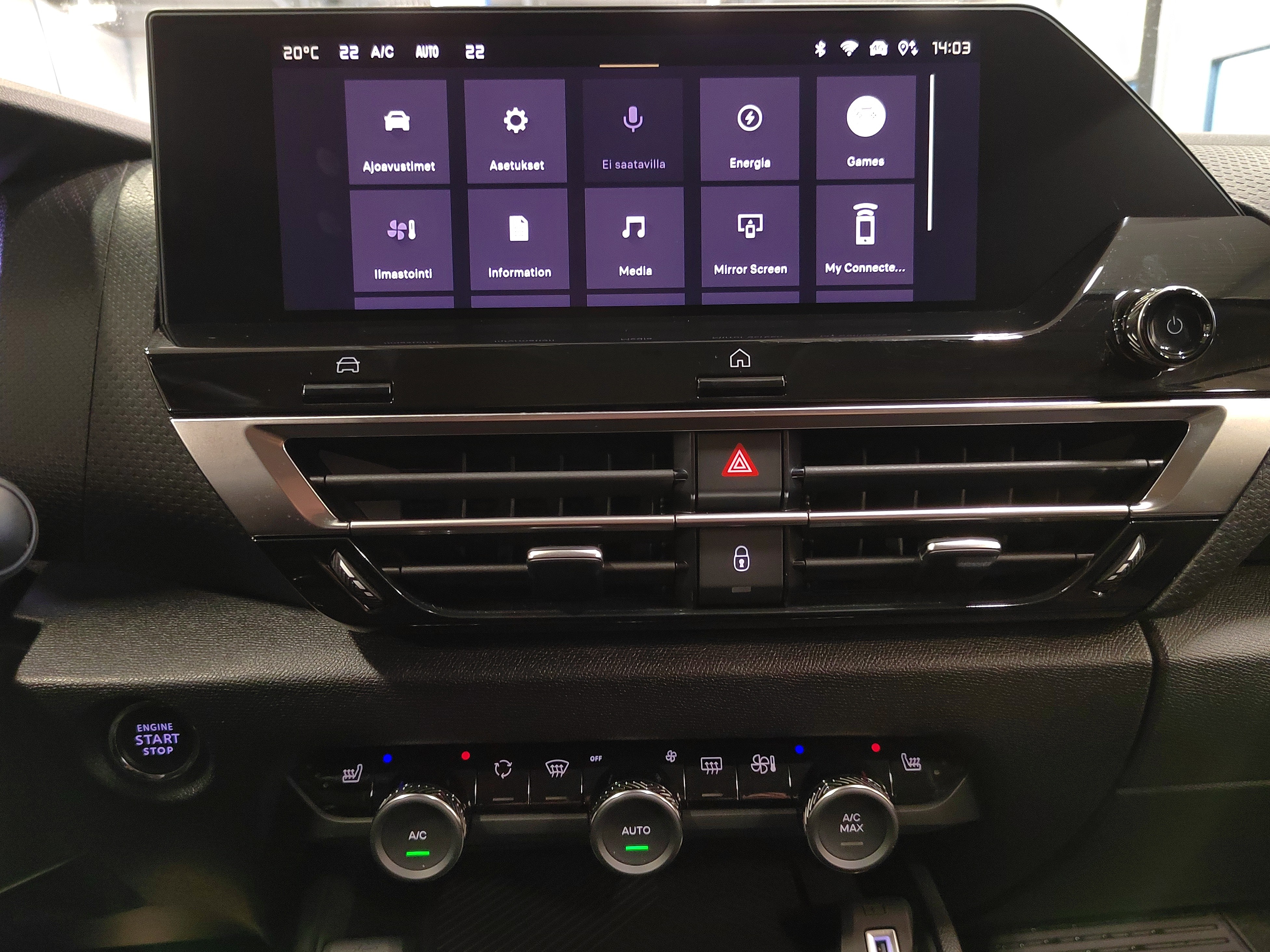 Citroen C4 FULL ELECTRIC 136 SHINE COMFORT SELECTION 50 KWH A