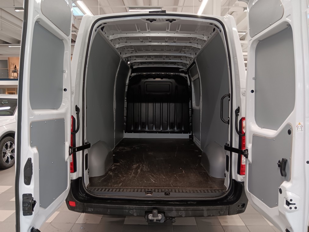 Renault MASTER BLUE DCI 150 L3H2 13M3 NAVI EDITION