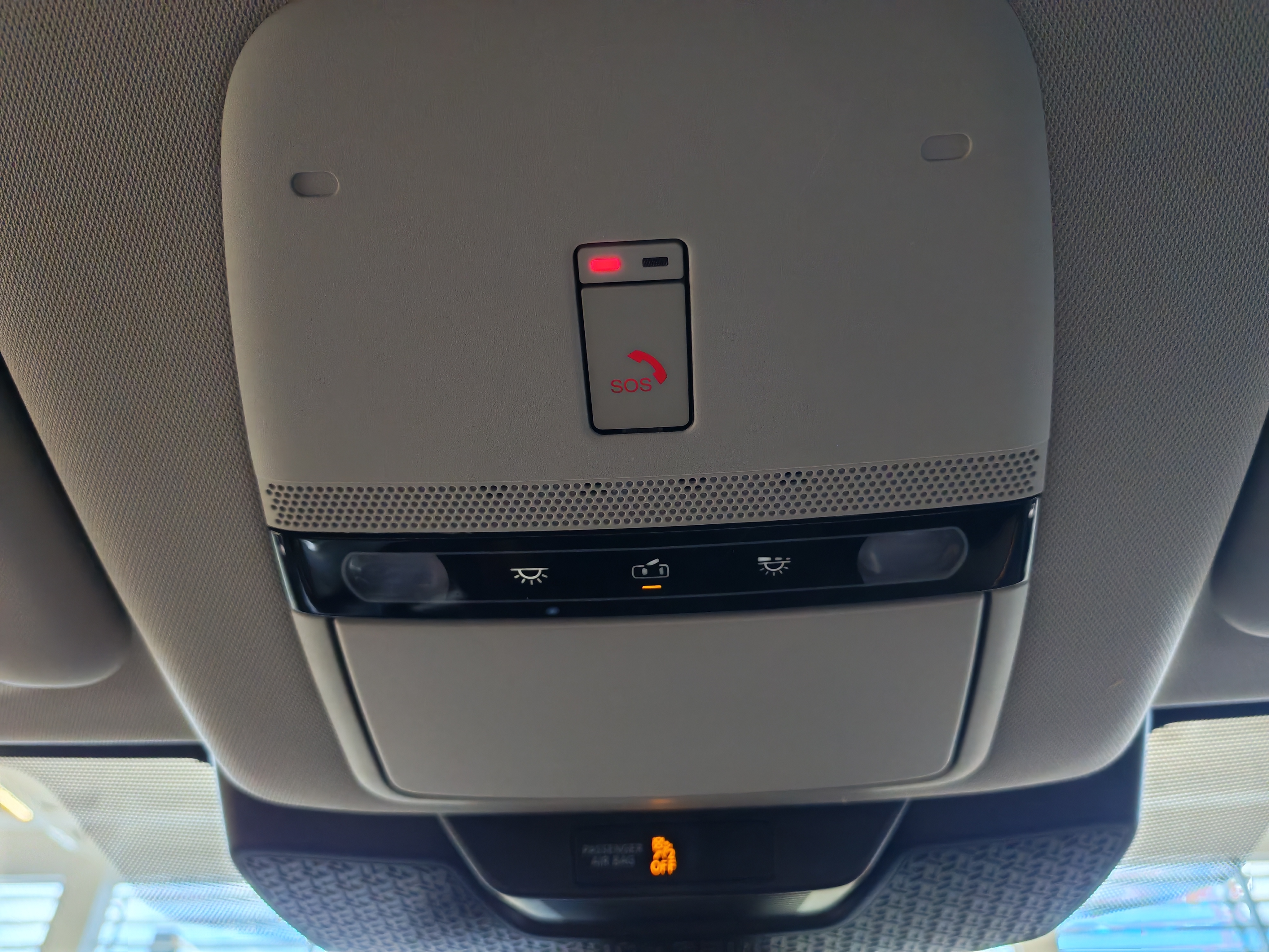 Nissan ARIYA 63KWH ADVANCE 2WD 22KW CHARGER TAKUU 24KK/40TKM