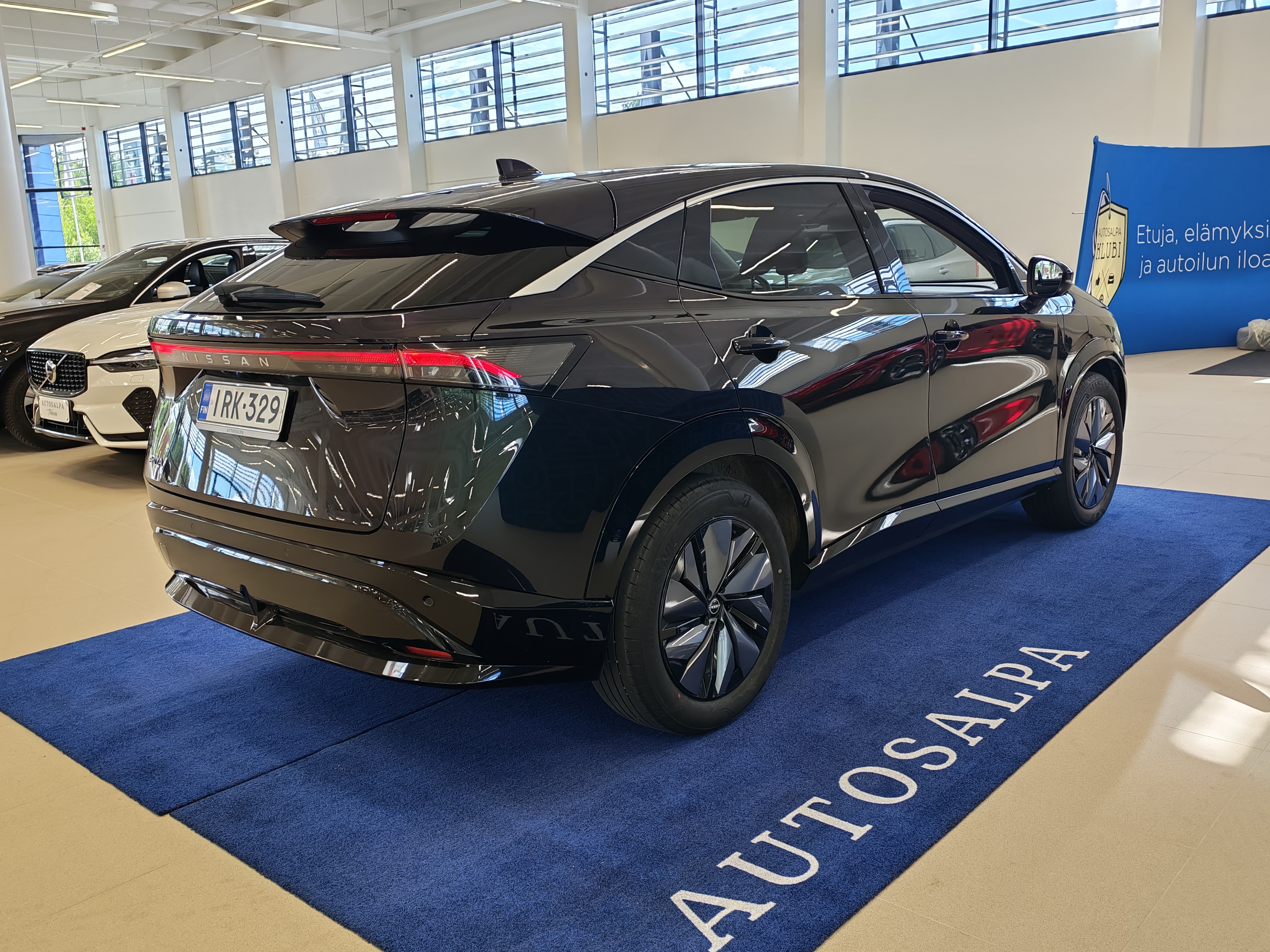 Nissan ARIYA 63KWH ADVANCE 2WD 22KW CHARGER TAKUU 24KK/40TKM