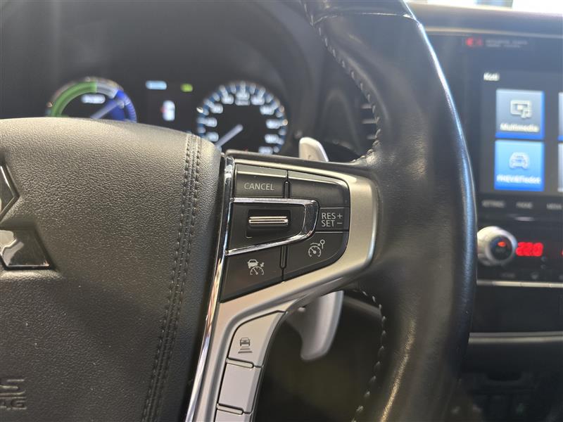 Mitsubishi OUTLANDER PHEV INSTYLE 4WD 5P