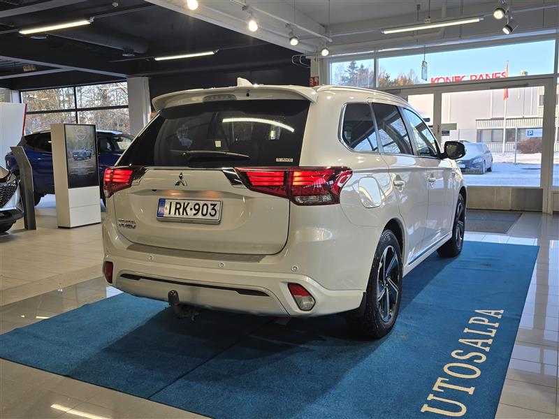 Mitsubishi OUTLANDER PHEV INSTYLE 4WD 5P