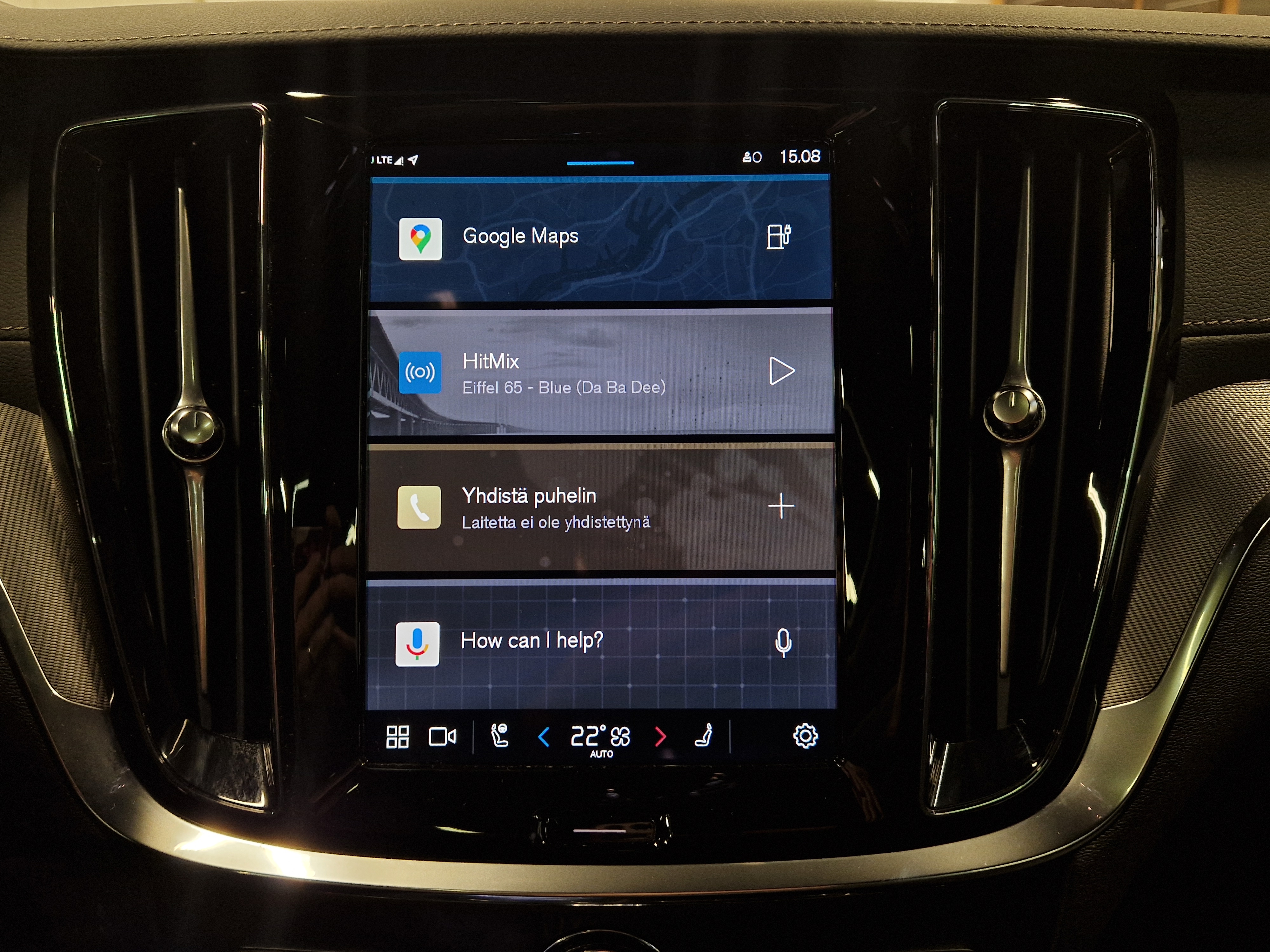 Volvo V60 T8 AWD LONG RANGE ULTRA DARK TAKUU 24KK/40TKM