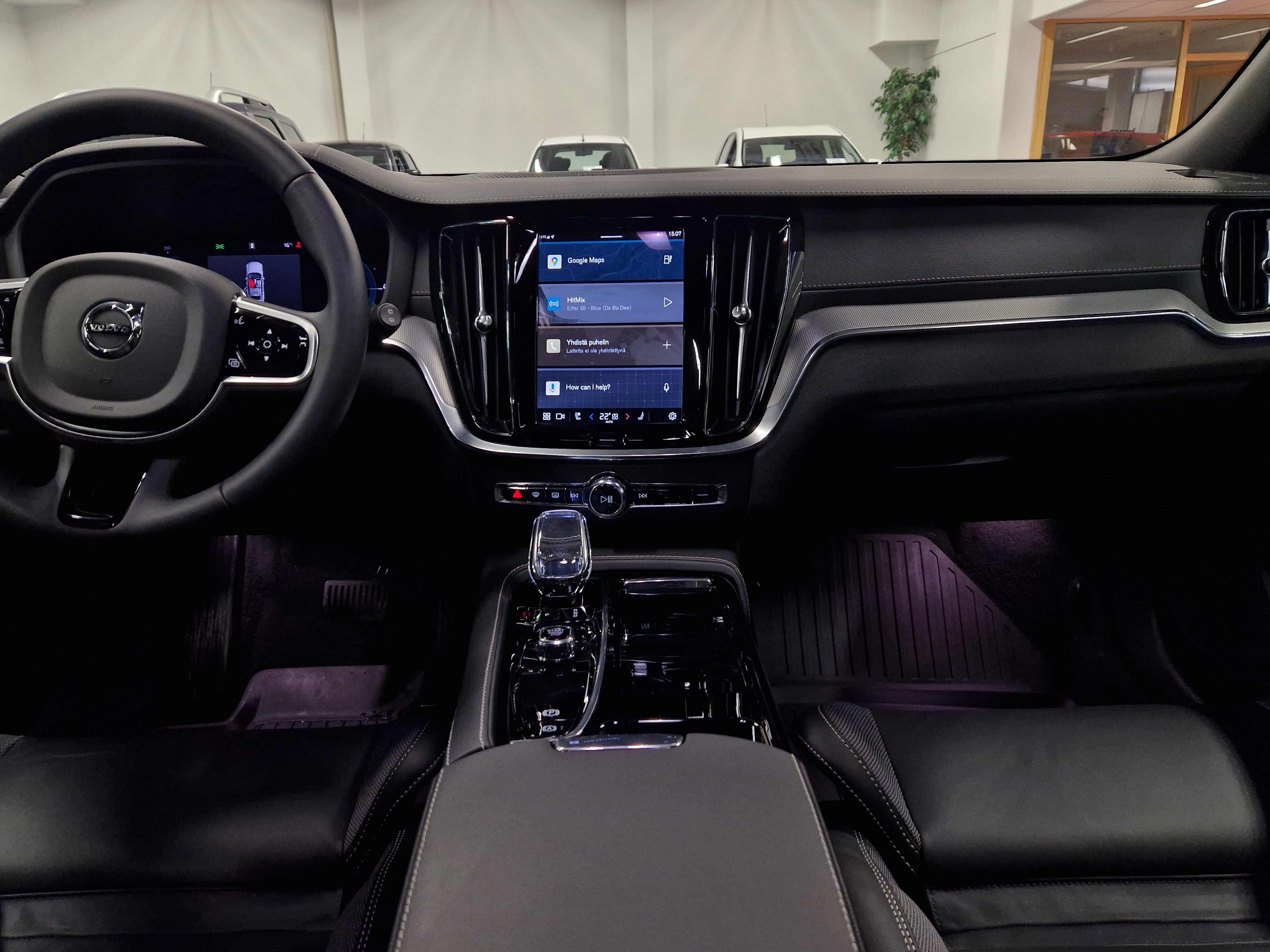 Volvo V60 T8 AWD LONG RANGE ULTRA DARK TAKUU 24KK/40TKM