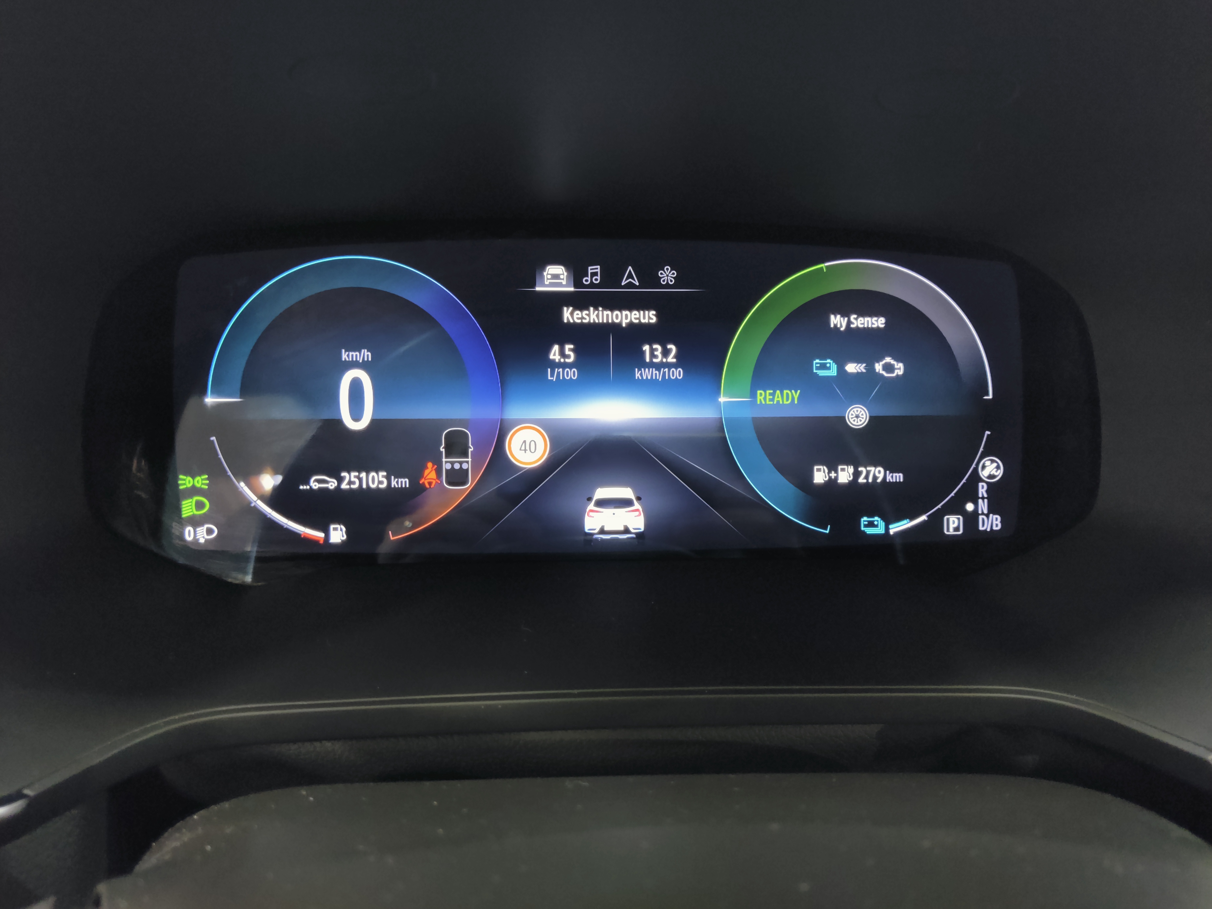 Renault CAPTUR E-TECH PLUG-IN HYBRID INTENS TAKUU 24KK/40TKM