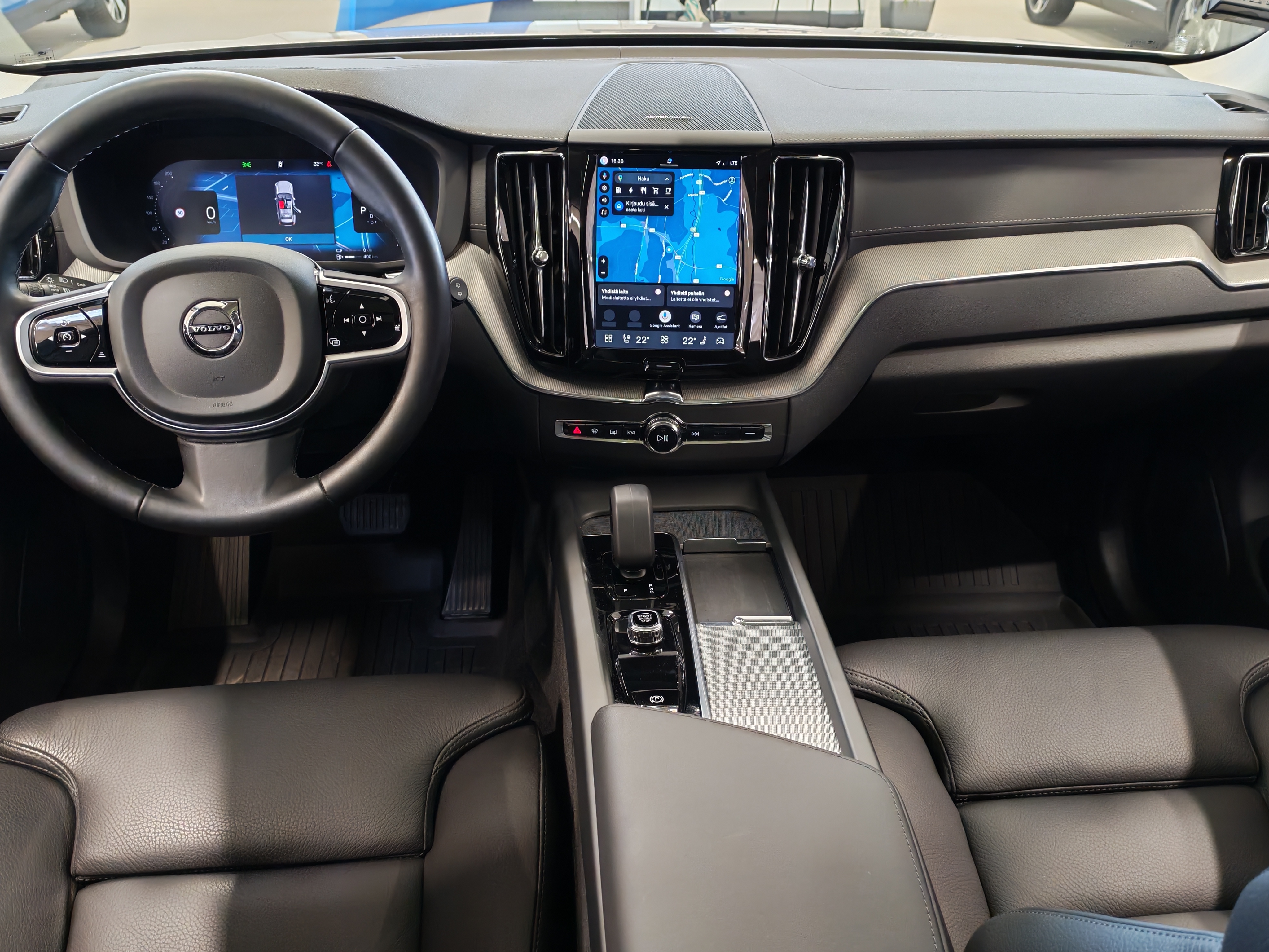 Volvo XC60 T8 AWD Long Range Ultra Dark 2025, kuva 5/23