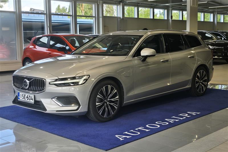 Volvo V60 T8 AWD LONG RANGE LIMITED EDITION.