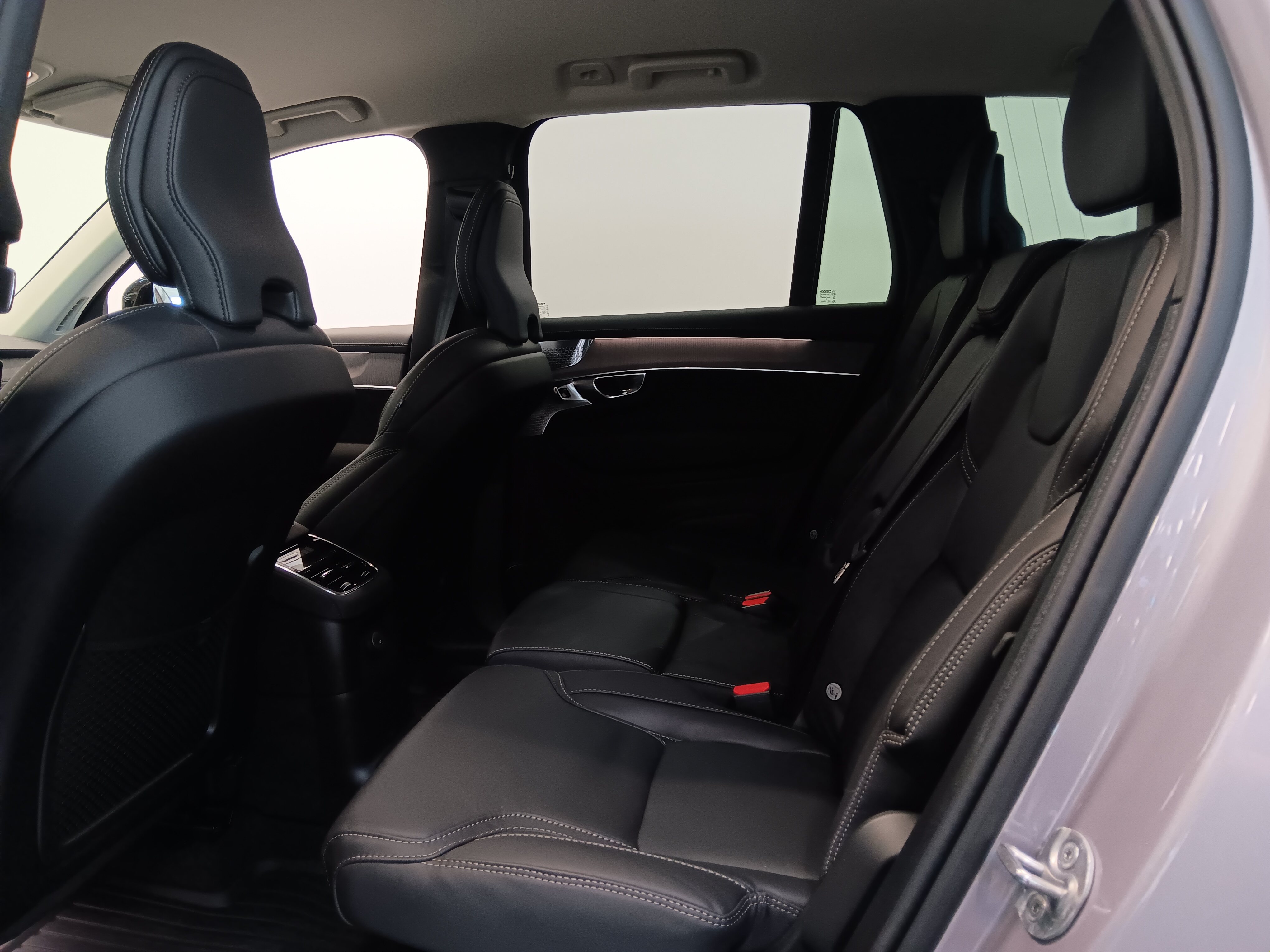 Volvo XC90 T8 AWD LONG RANGE HIGH PERFORMANCE PLUS DARK