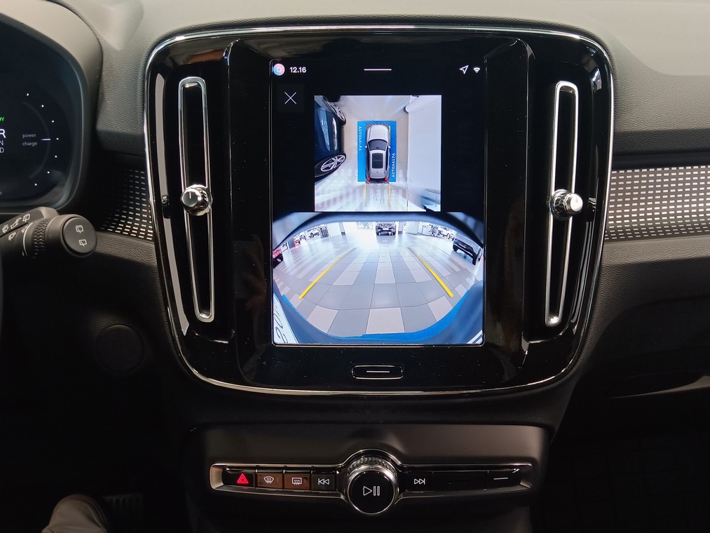 Volvo EX40 TWIN PLUS