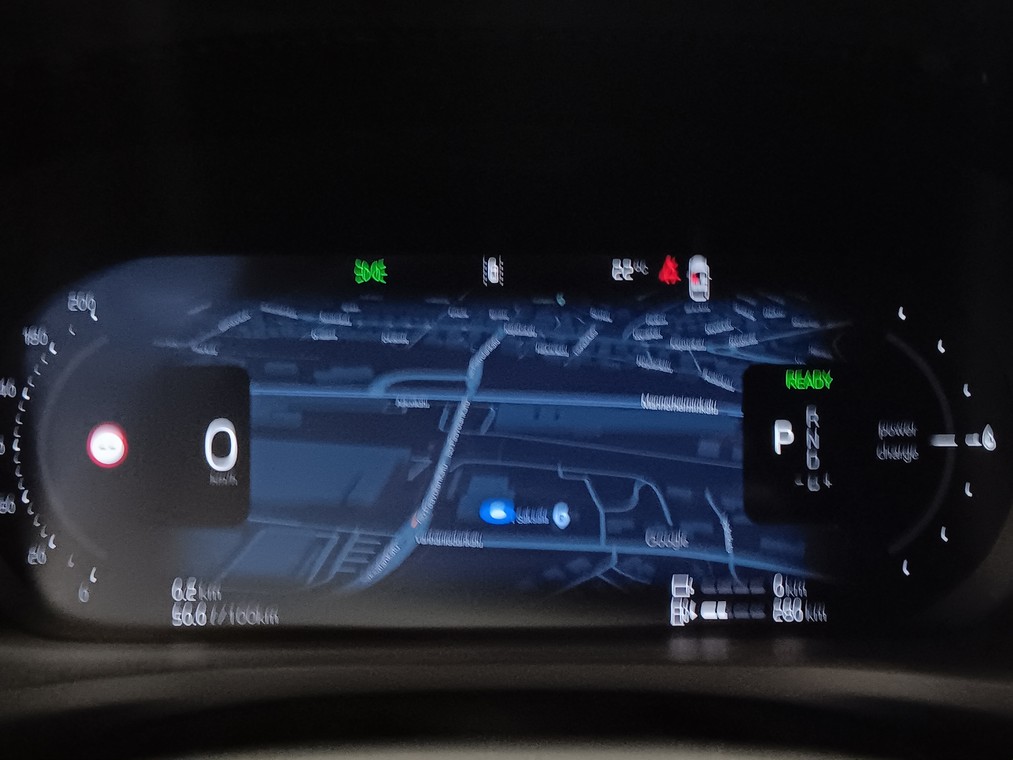 Volvo V60 T8 AWD LONG RANGE HIGH PERFORMANCE ULTRA DARK