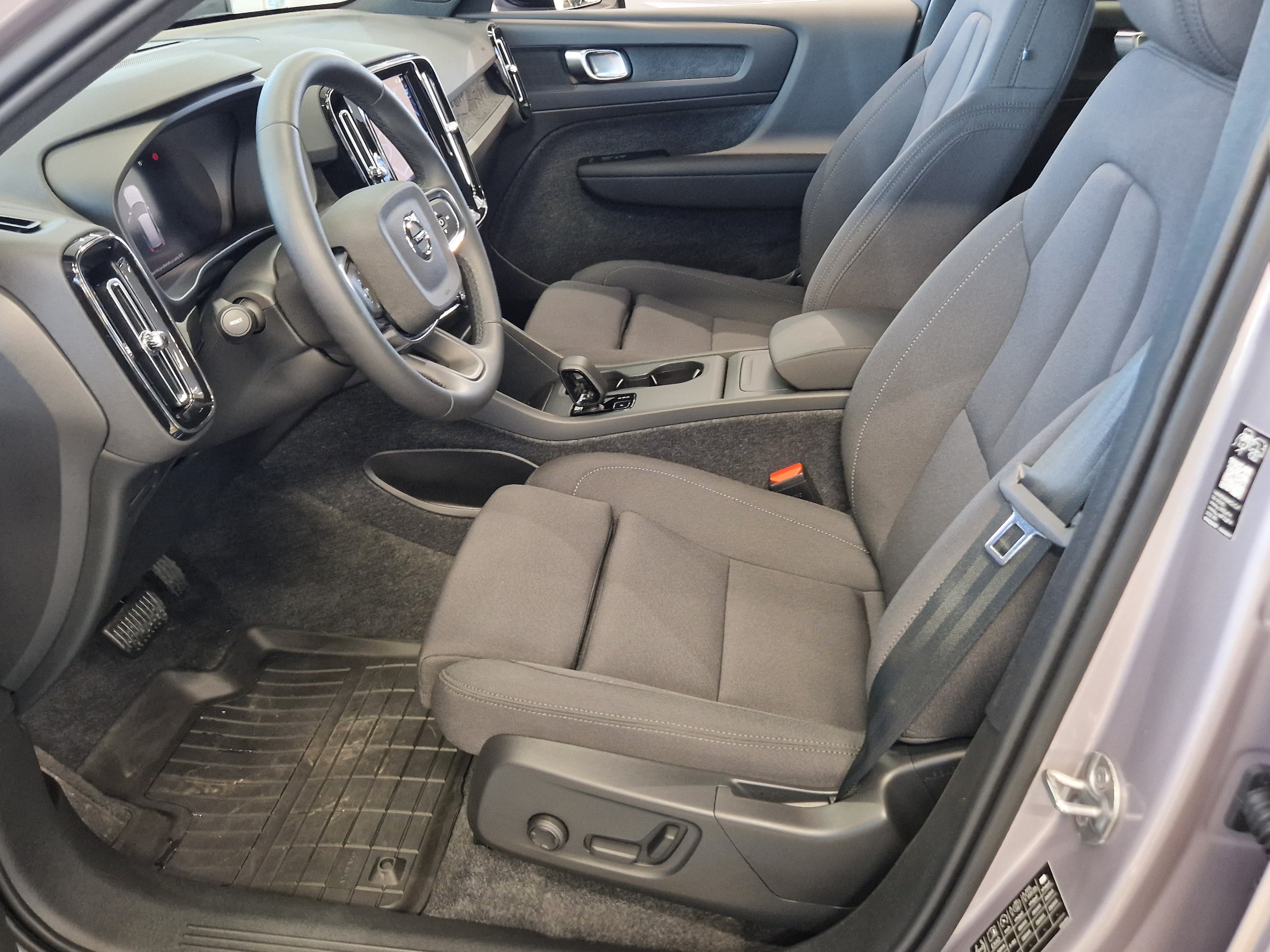 Volvo EX40 SINGLE EXTENDED RANGE PLUS