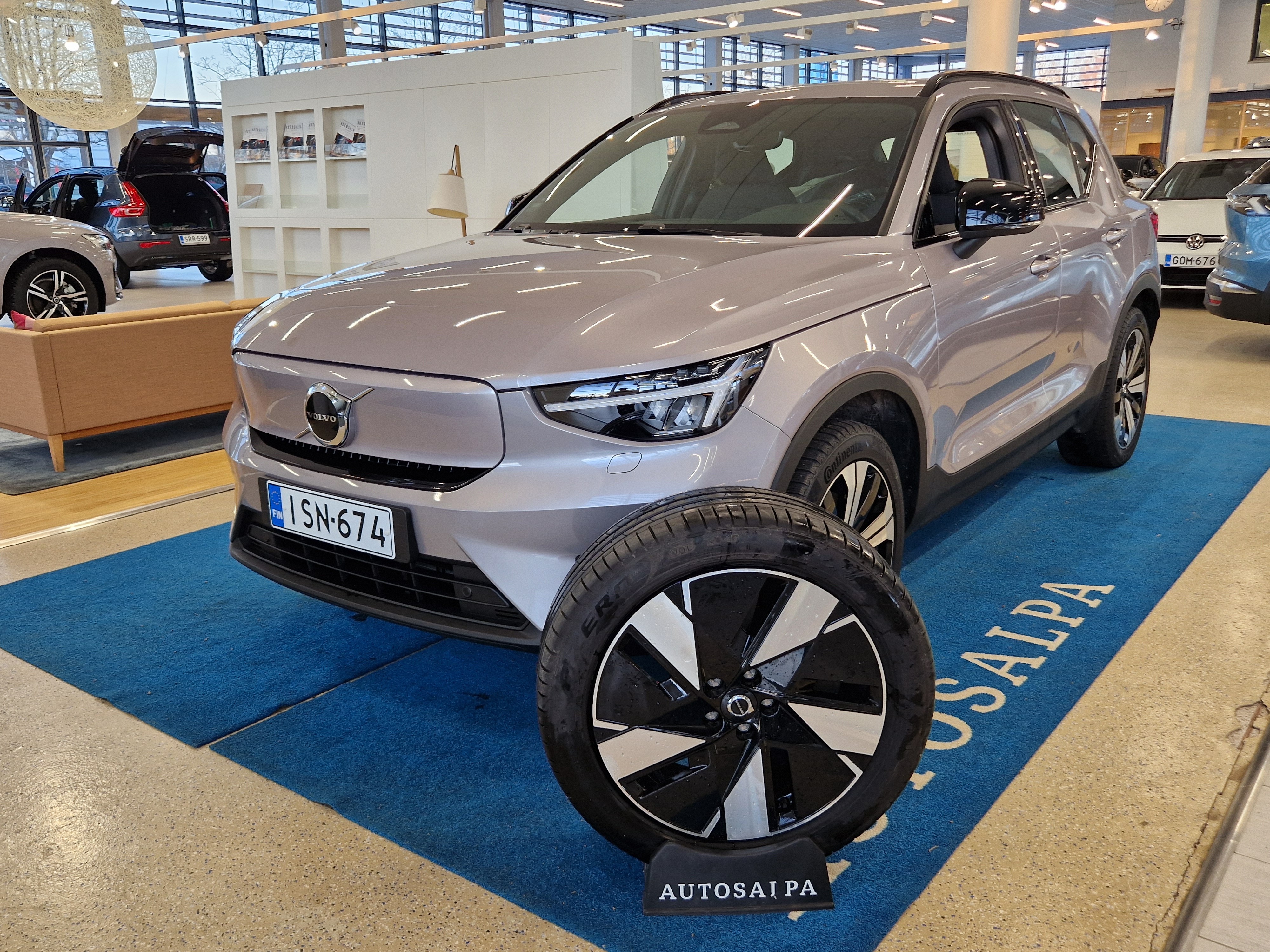 Volvo EX40 SINGLE EXTENDED RANGE PLUS