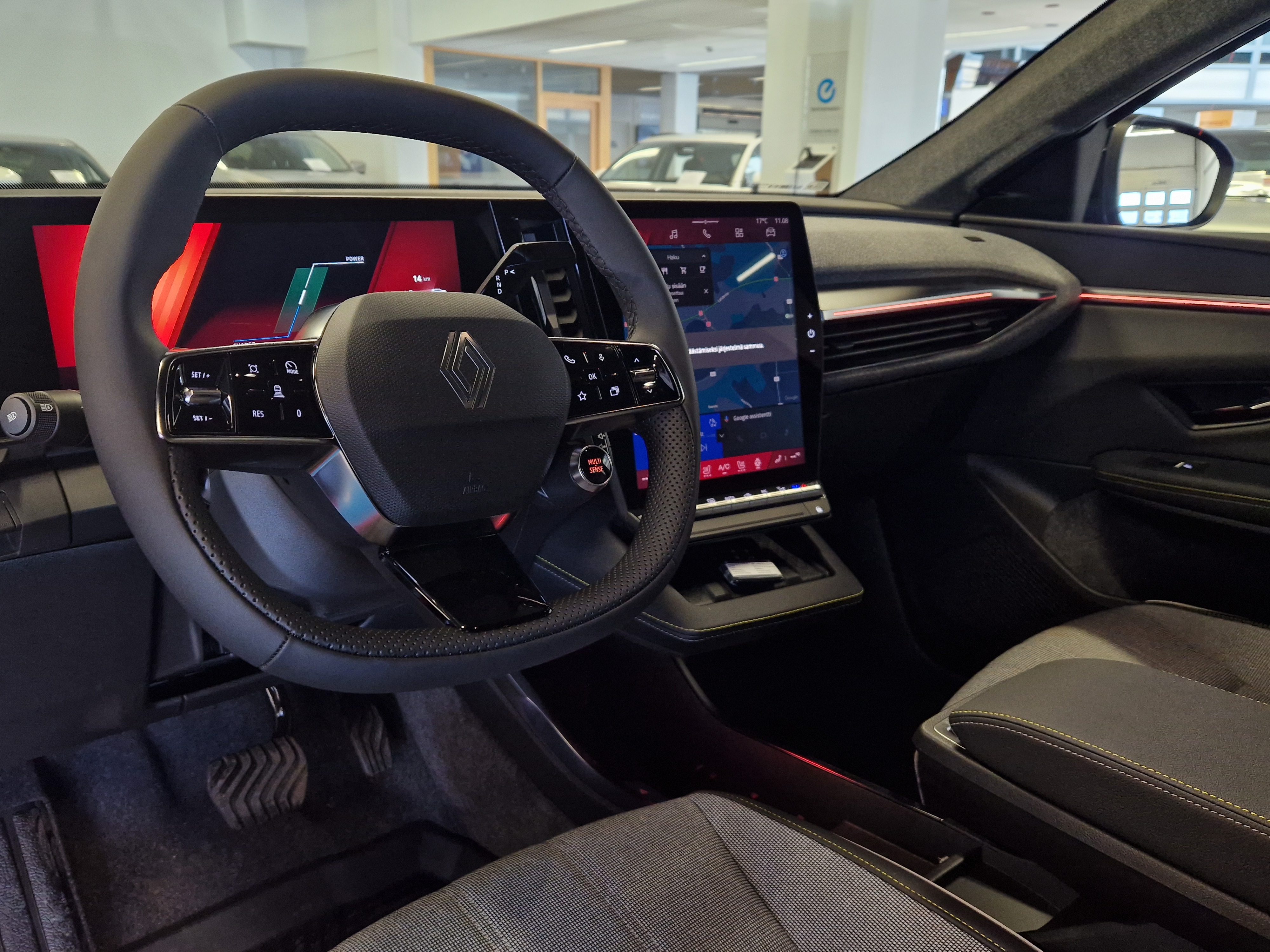 Renault SCENIC E-TECH ELECTRIC 220HV LONG RANGE TECHNO EDITION.