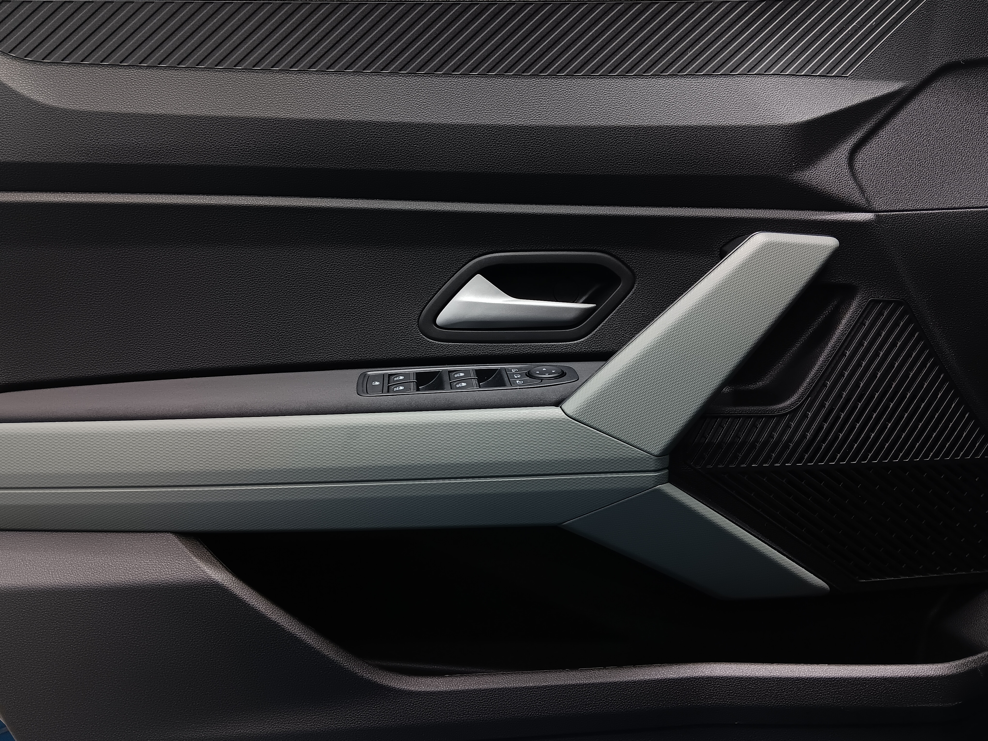 Dacia BIGSTER MILD HYBRID 130 4X4 EXTREME