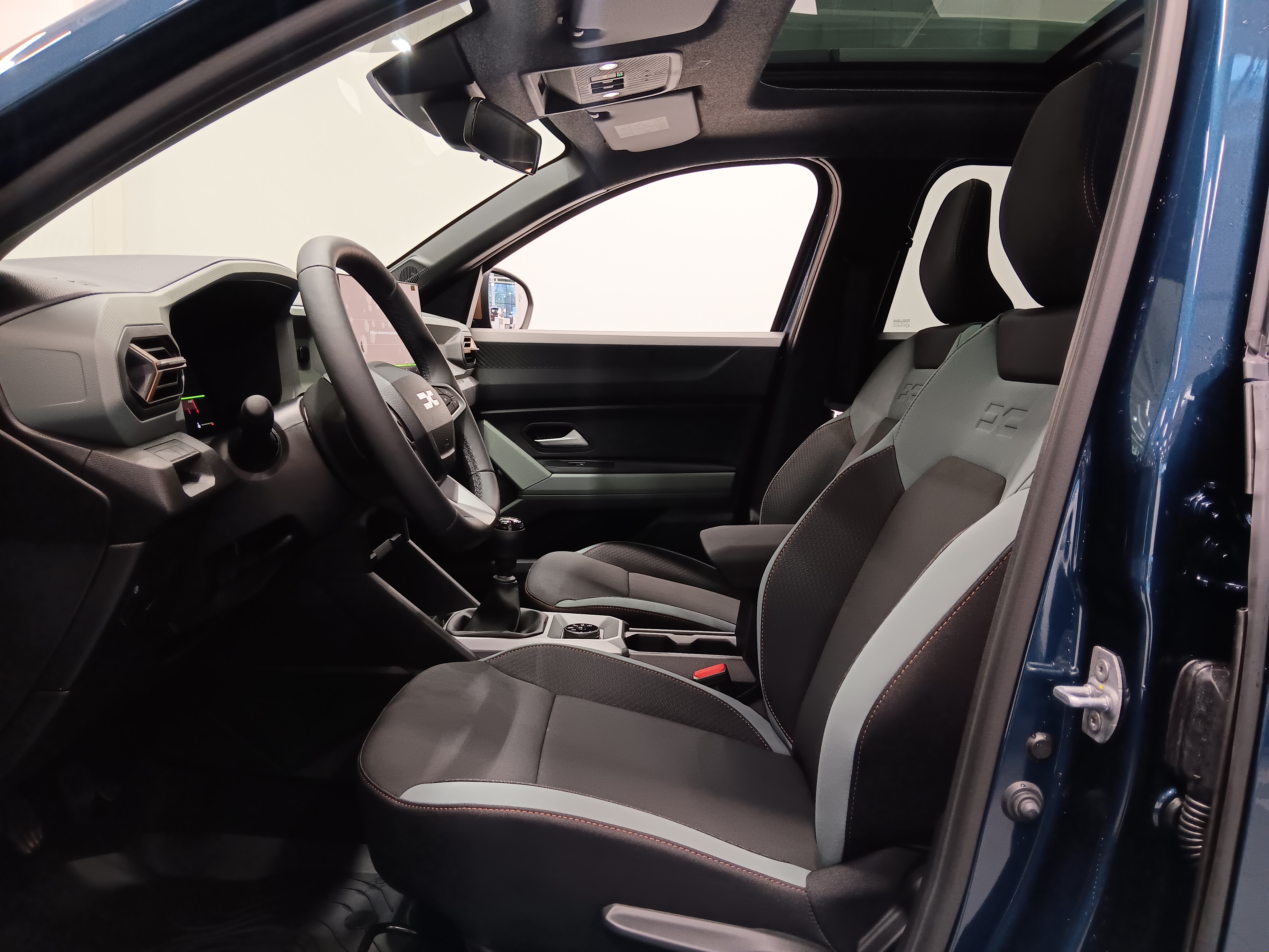 Dacia BIGSTER MILD HYBRID 130 4X4 EXTREME