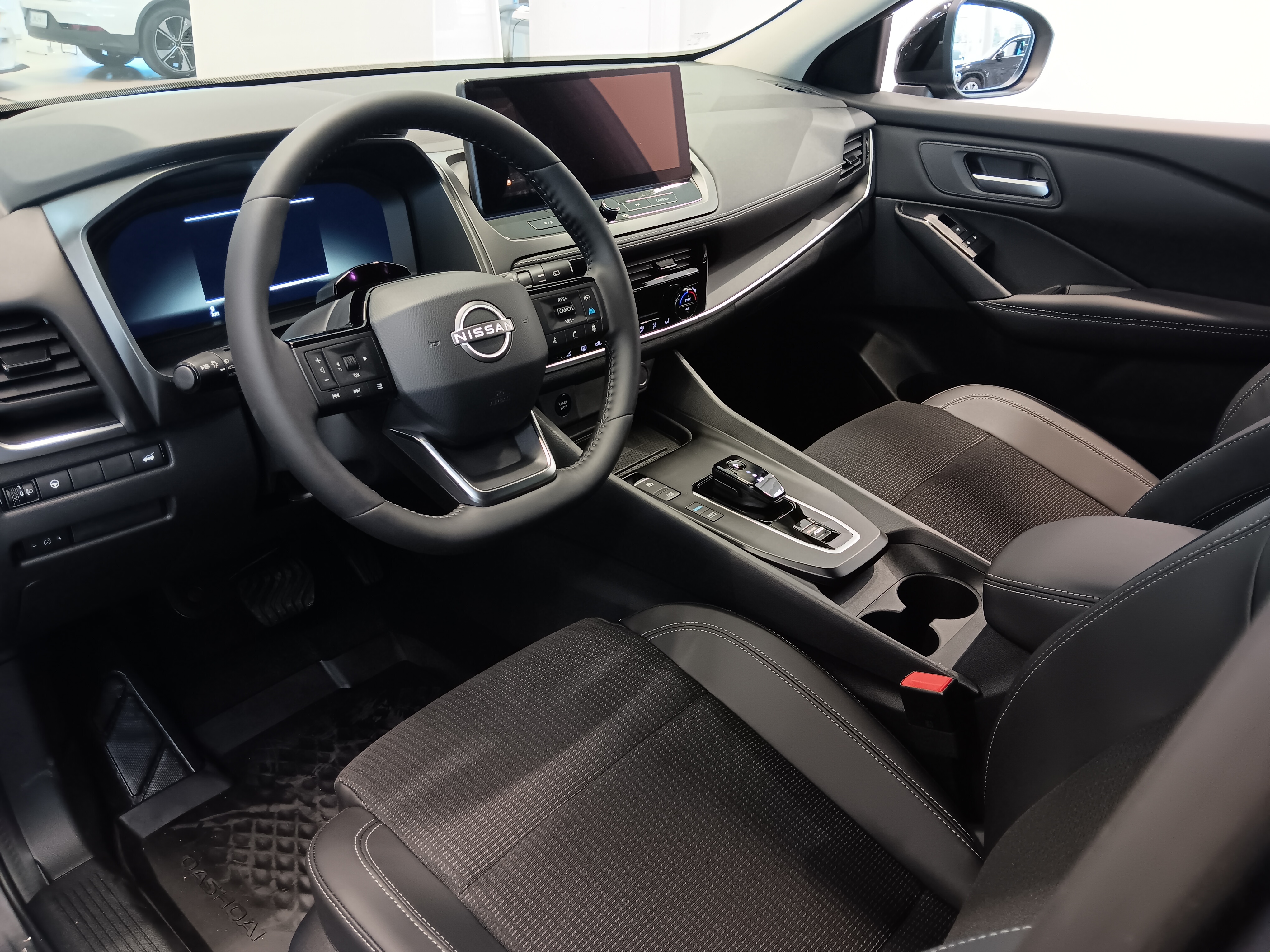 Nissan QASHQAI E-POWER 2WD N-CONNECTA 6A.