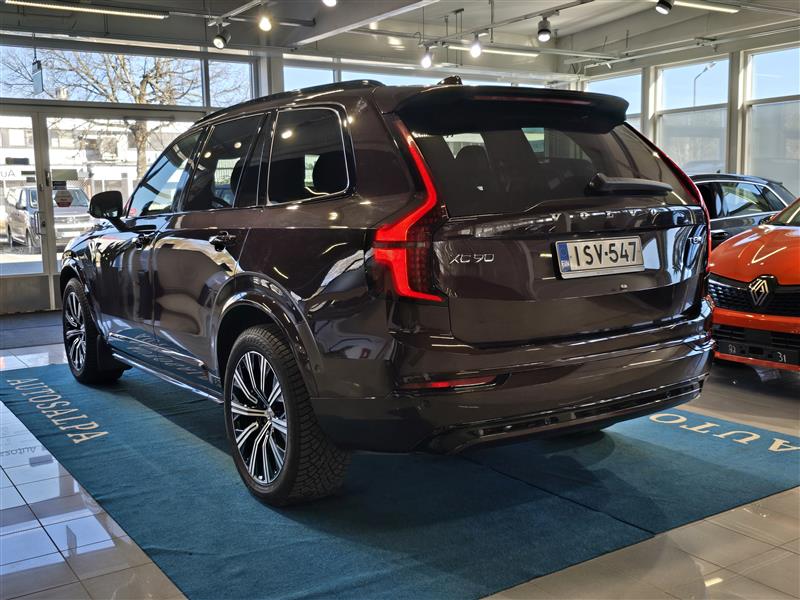 Volvo XC90 T8 AWD LONG RANGE HIGH PERFORMANCE ULTRA DARK.