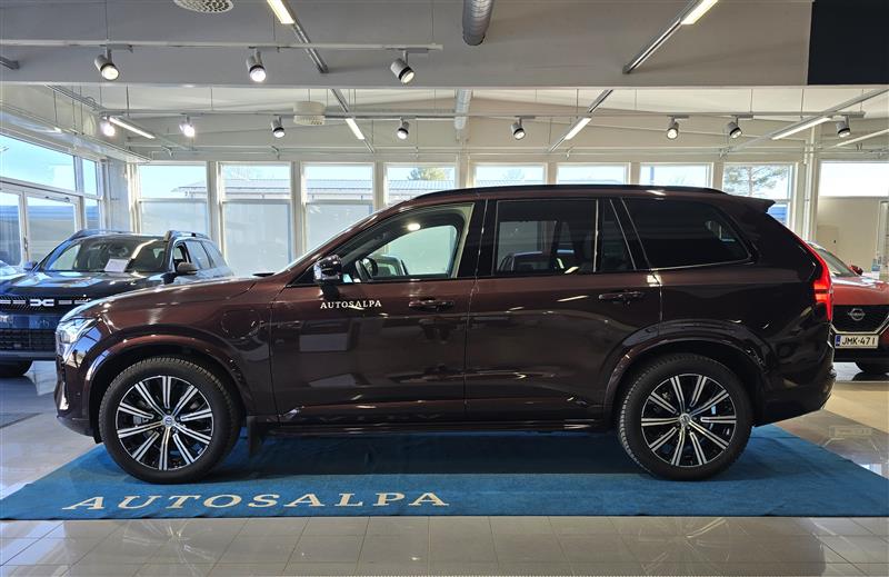 Volvo XC90 T8 AWD LONG RANGE HIGH PERFORMANCE ULTRA DARK.