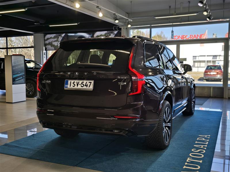 Volvo XC90 T8 AWD LONG RANGE HIGH PERFORMANCE ULTRA DARK.