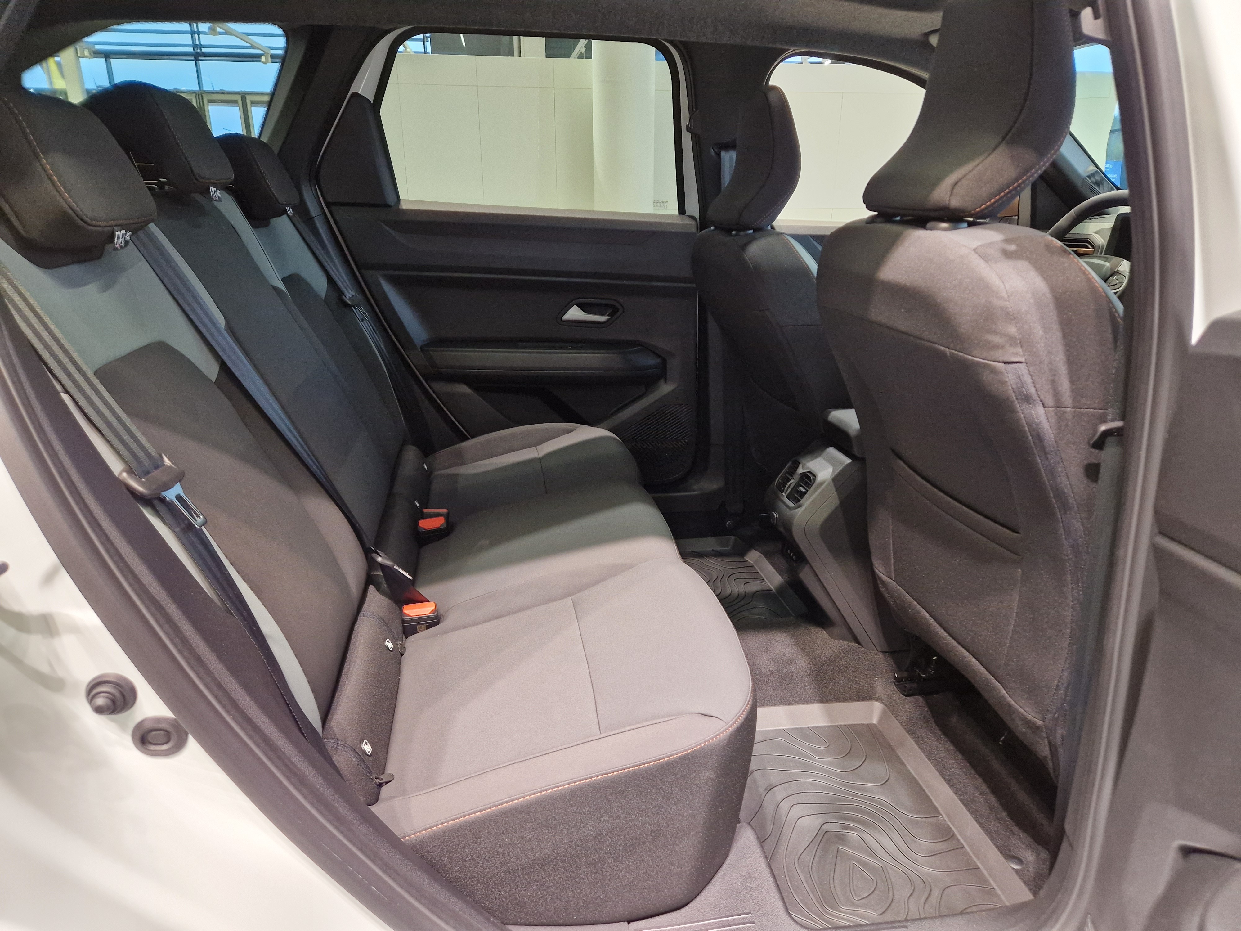 Dacia BIGSTER MILD HYBRID 130 4X4 EXTREME.