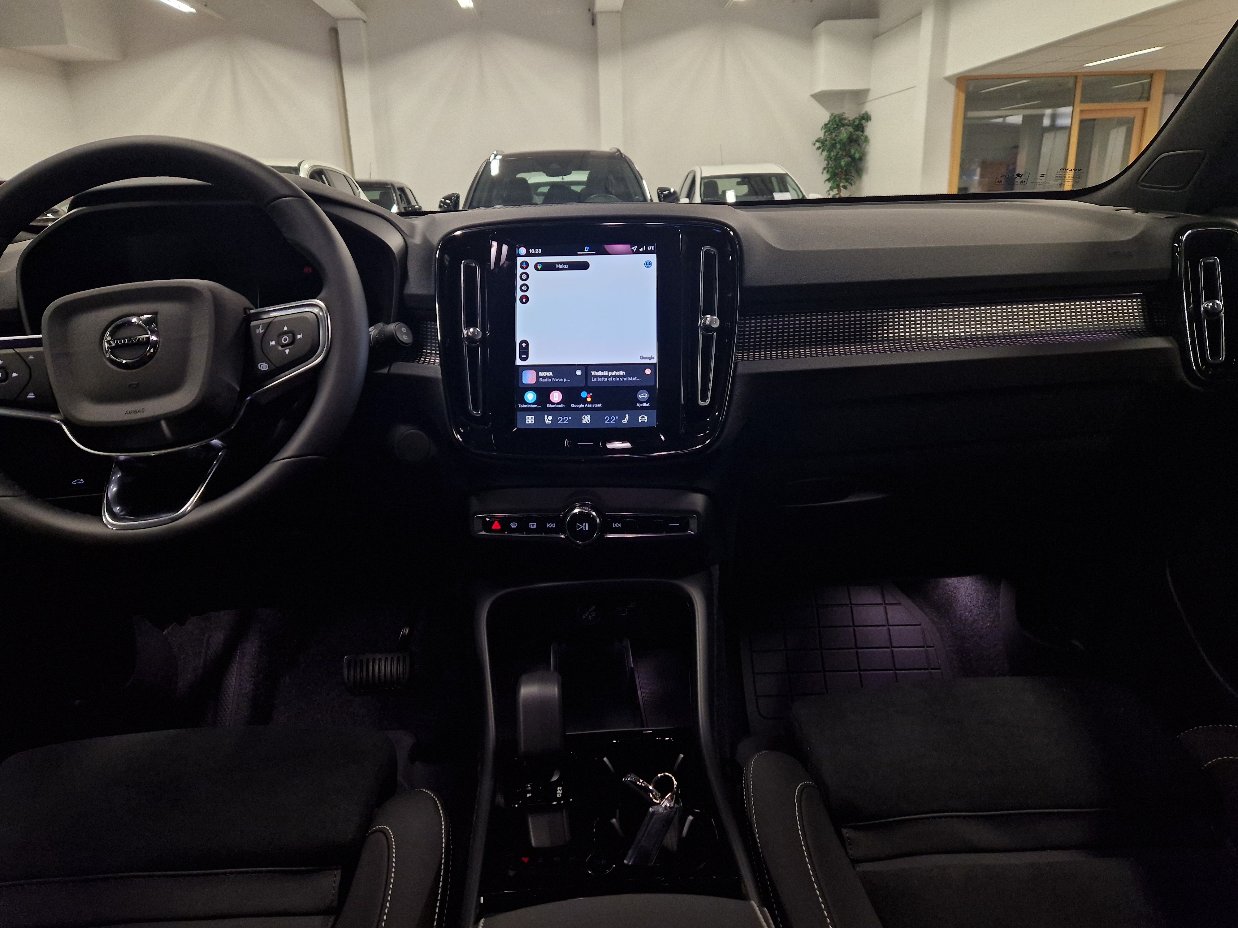 Volvo EX40 TWIN PLUS.