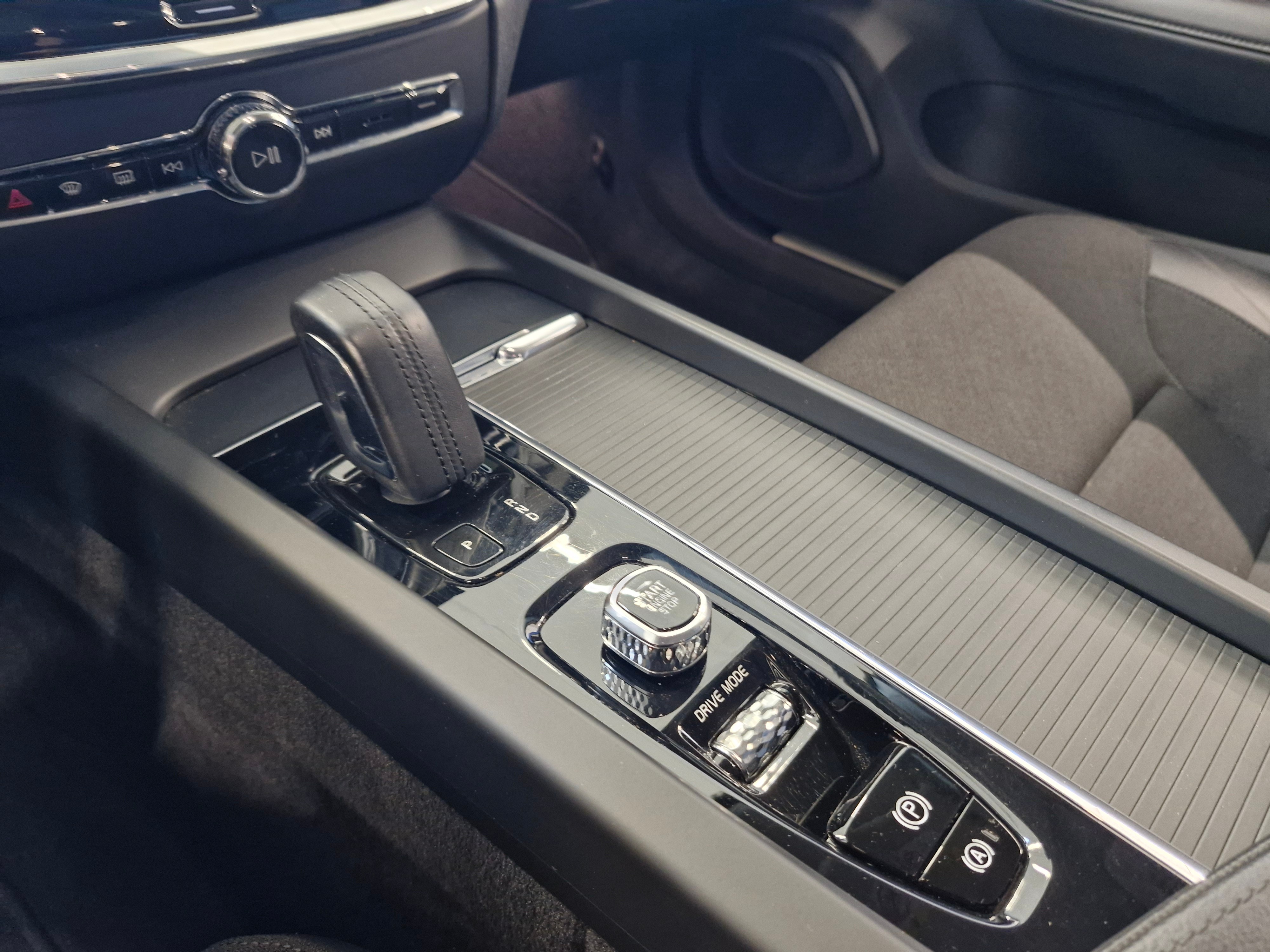 Volvo V60 B4 MHEV BUSINESS AUT TAKUU 24KK/40TKM