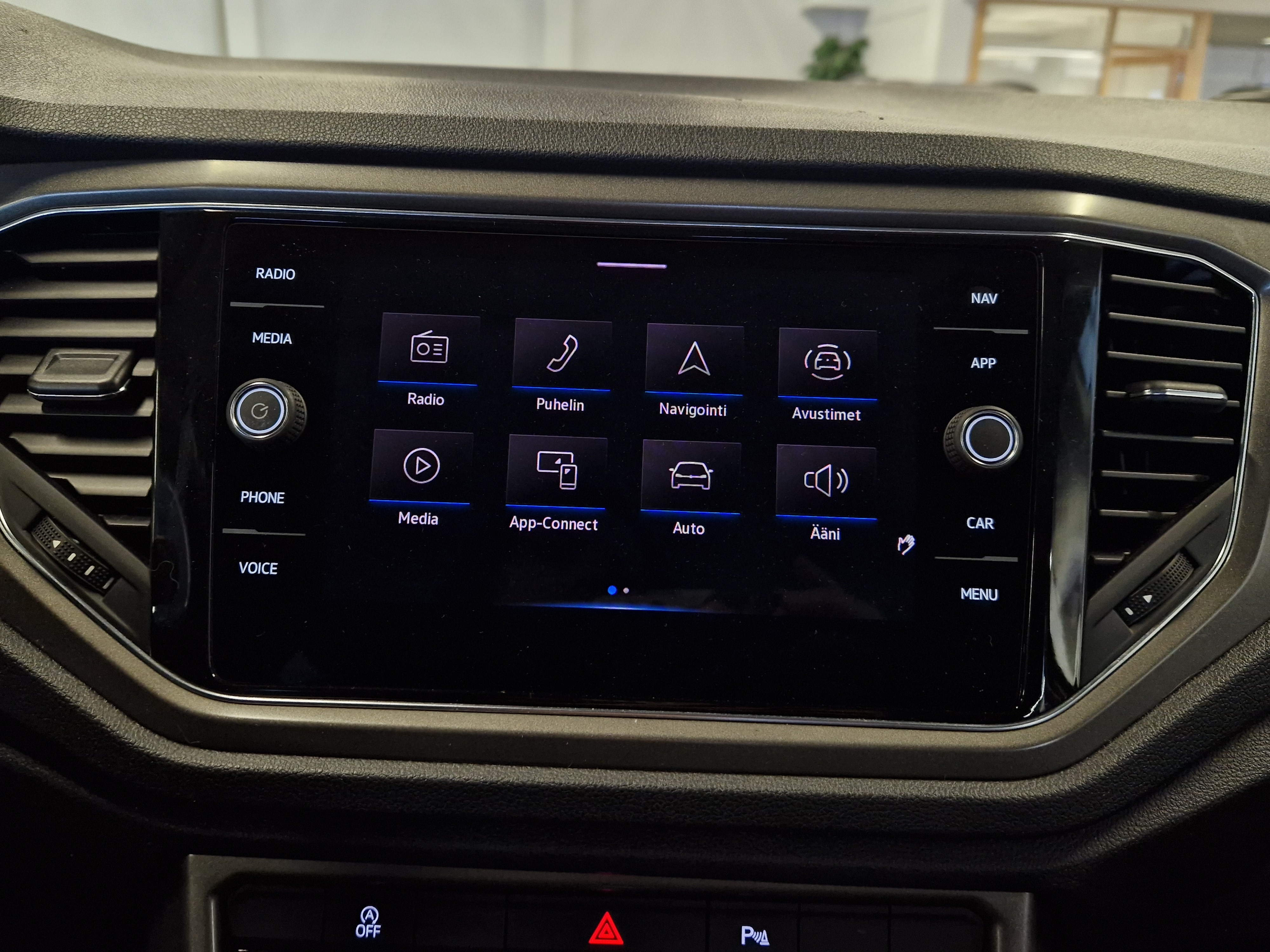 Volkswagen T-ROC STYLE 1,5 TSI EVO 110 KW DSG-AUTOMAATTI