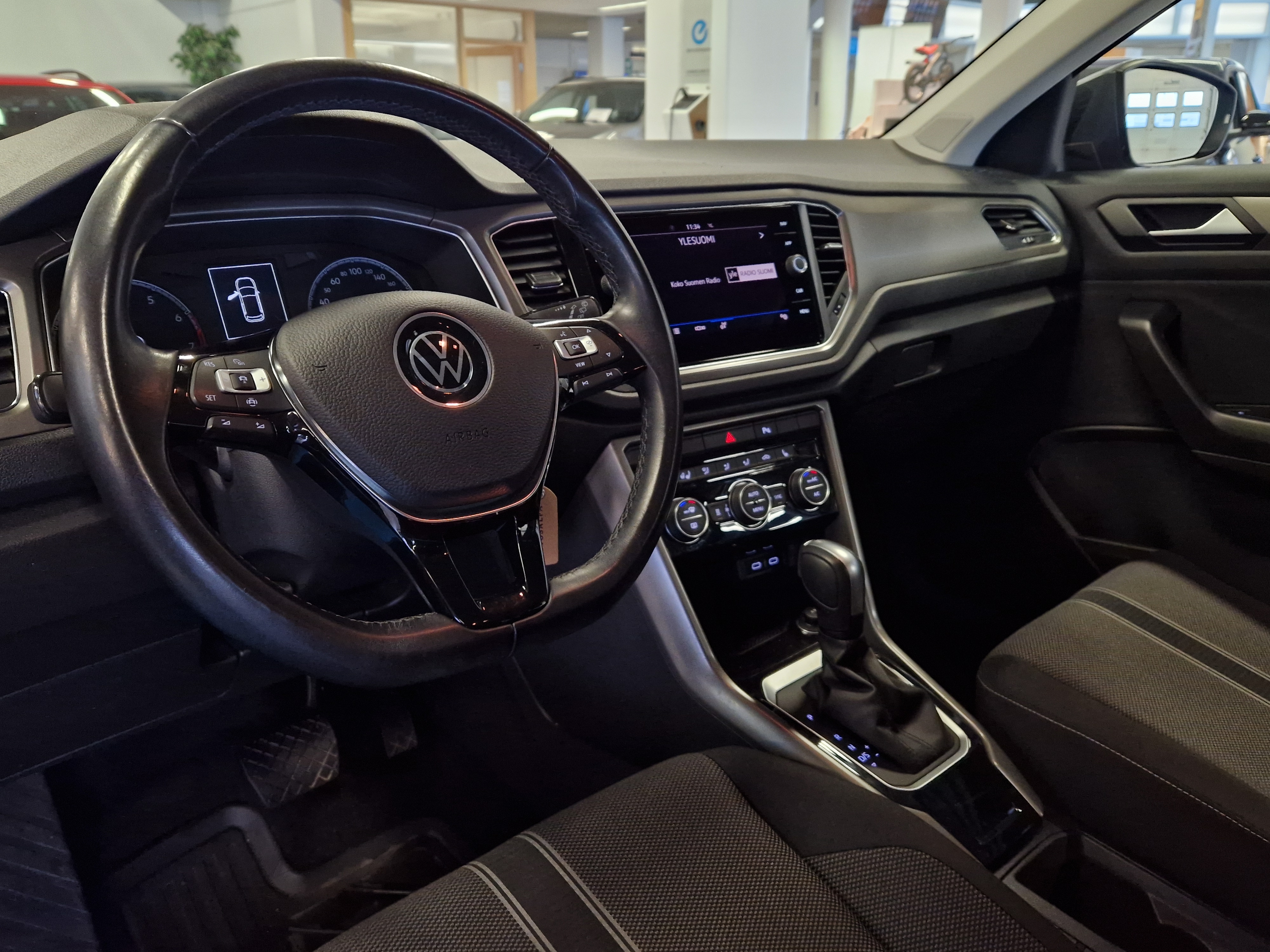 Volkswagen T-ROC STYLE 1,5 TSI EVO 110 KW DSG-AUTOMAATTI